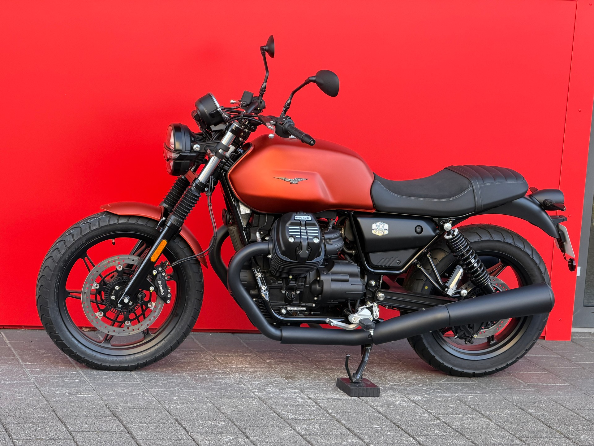 MOTO GUZZI V7 IV 850 Stone-image-5