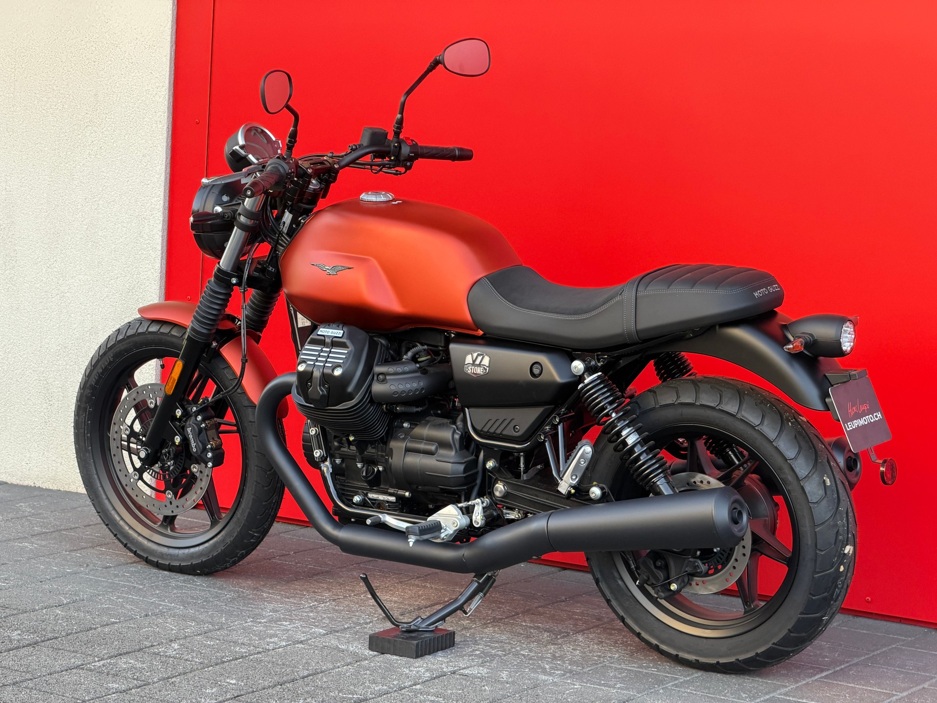 MOTO GUZZI V7 IV 850 Stone-image-15