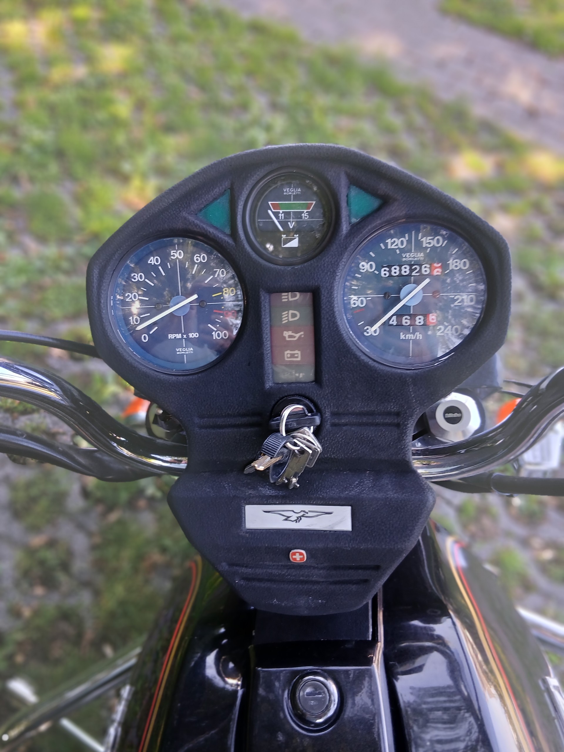 MOTO GUZZI California II-image-10