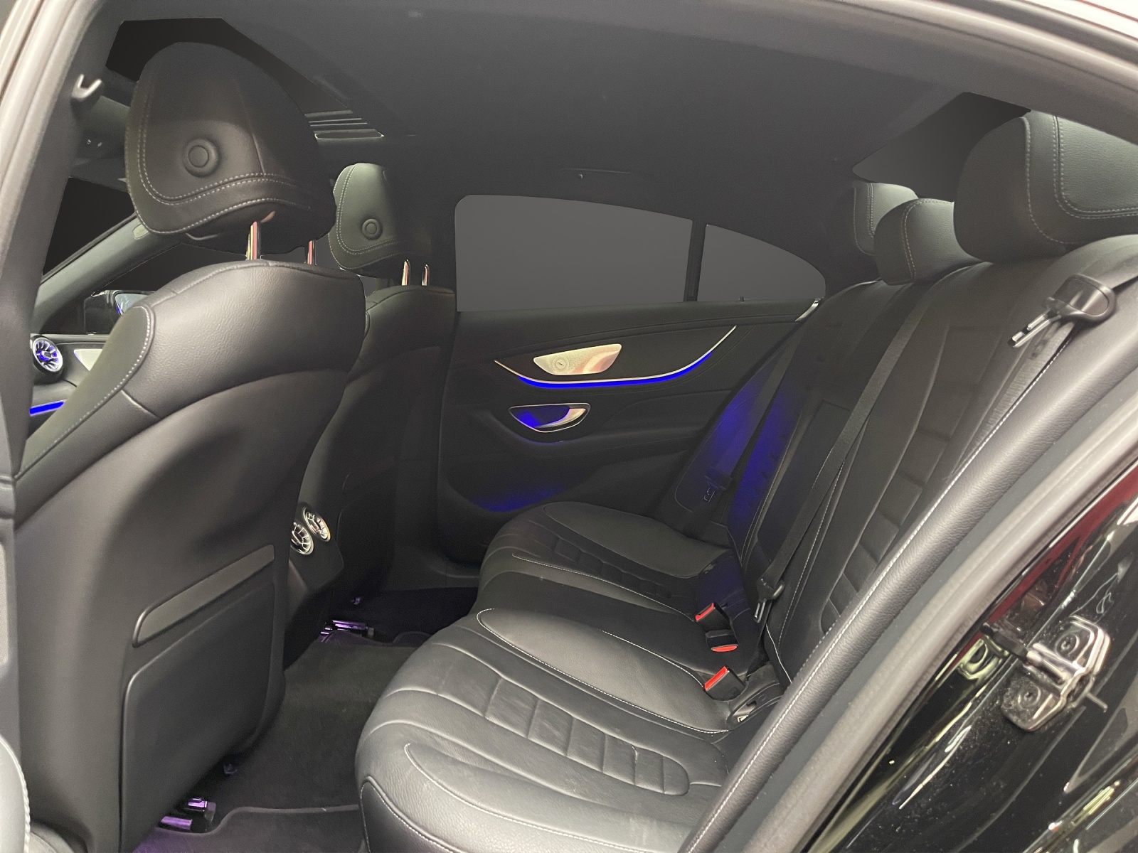 MERCEDES-BENZ CLS 450 AMG Line 4Matic-image-9