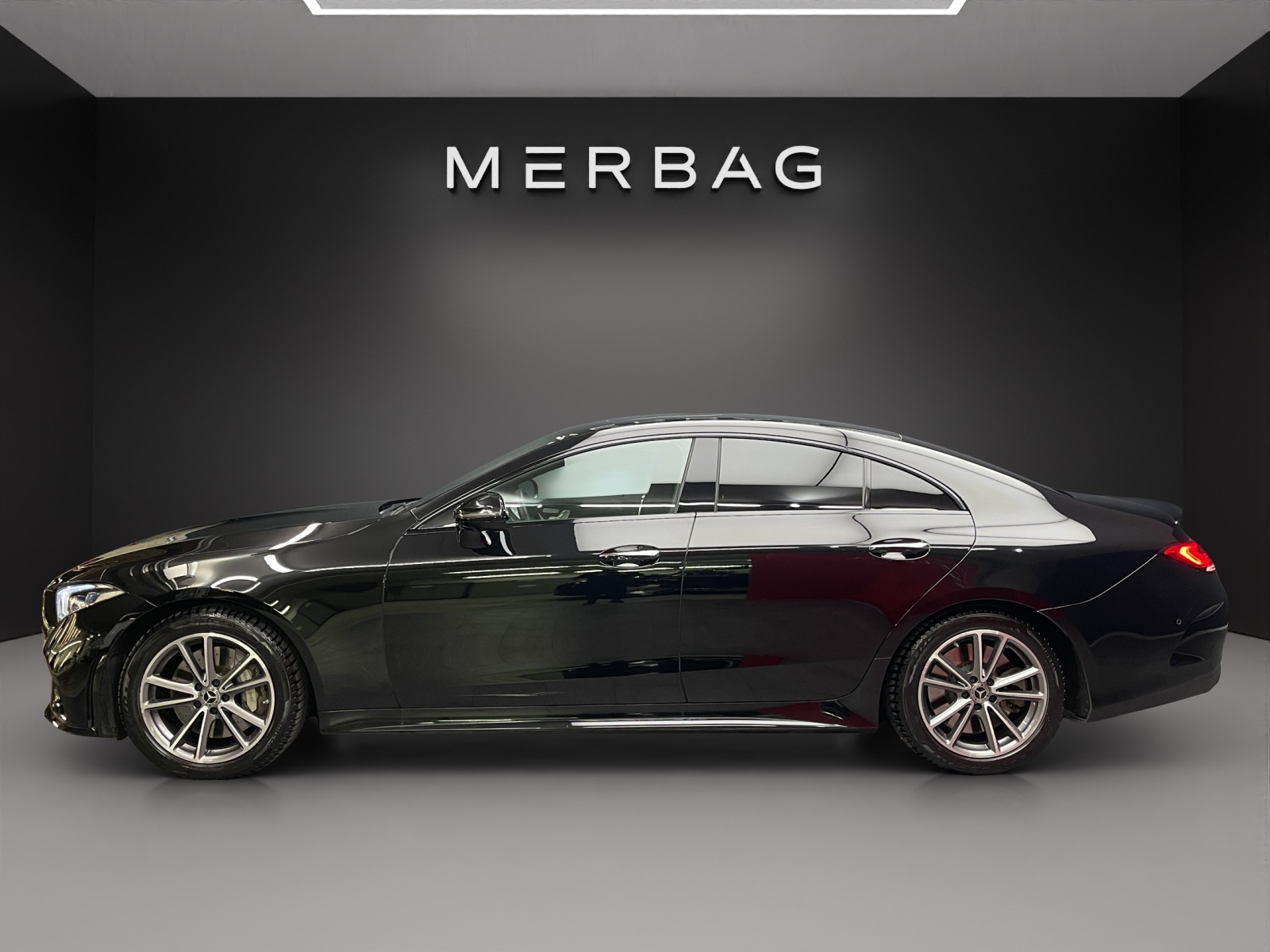 MERCEDES-BENZ CLS 450 AMG Line 4Matic-image-2