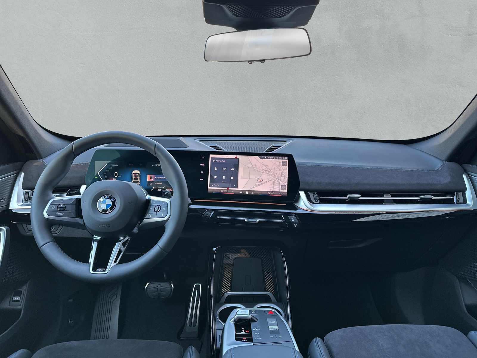 BMW X1 xDrive 23i 48V M Sport Pro-image-12