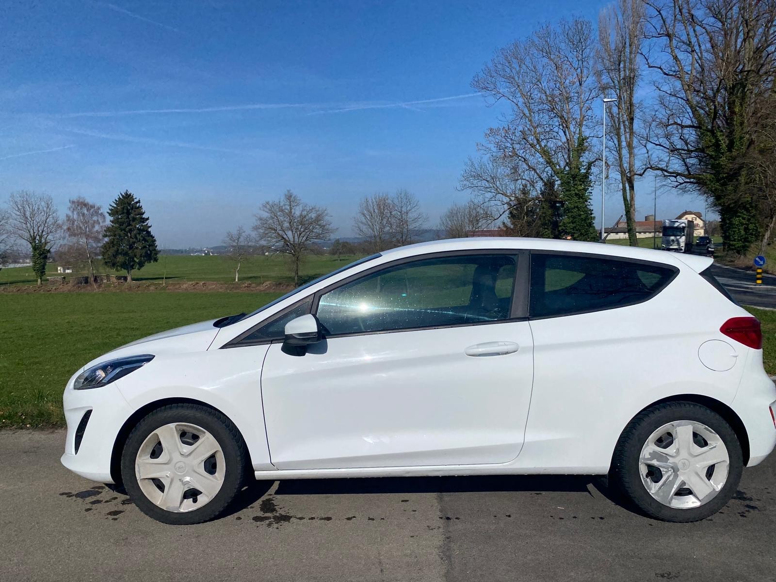 FORD Fiesta 1.0 SCTi ST Line-image-2
