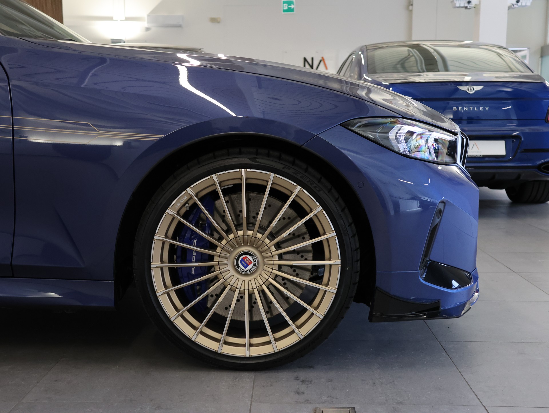 BMW-ALPINA B3 BiTurbo Touring 3.0 xDrive GT Switch-Tronic *Neuwagen mit Tageszulassung* *Top Ausstattung*-image-7