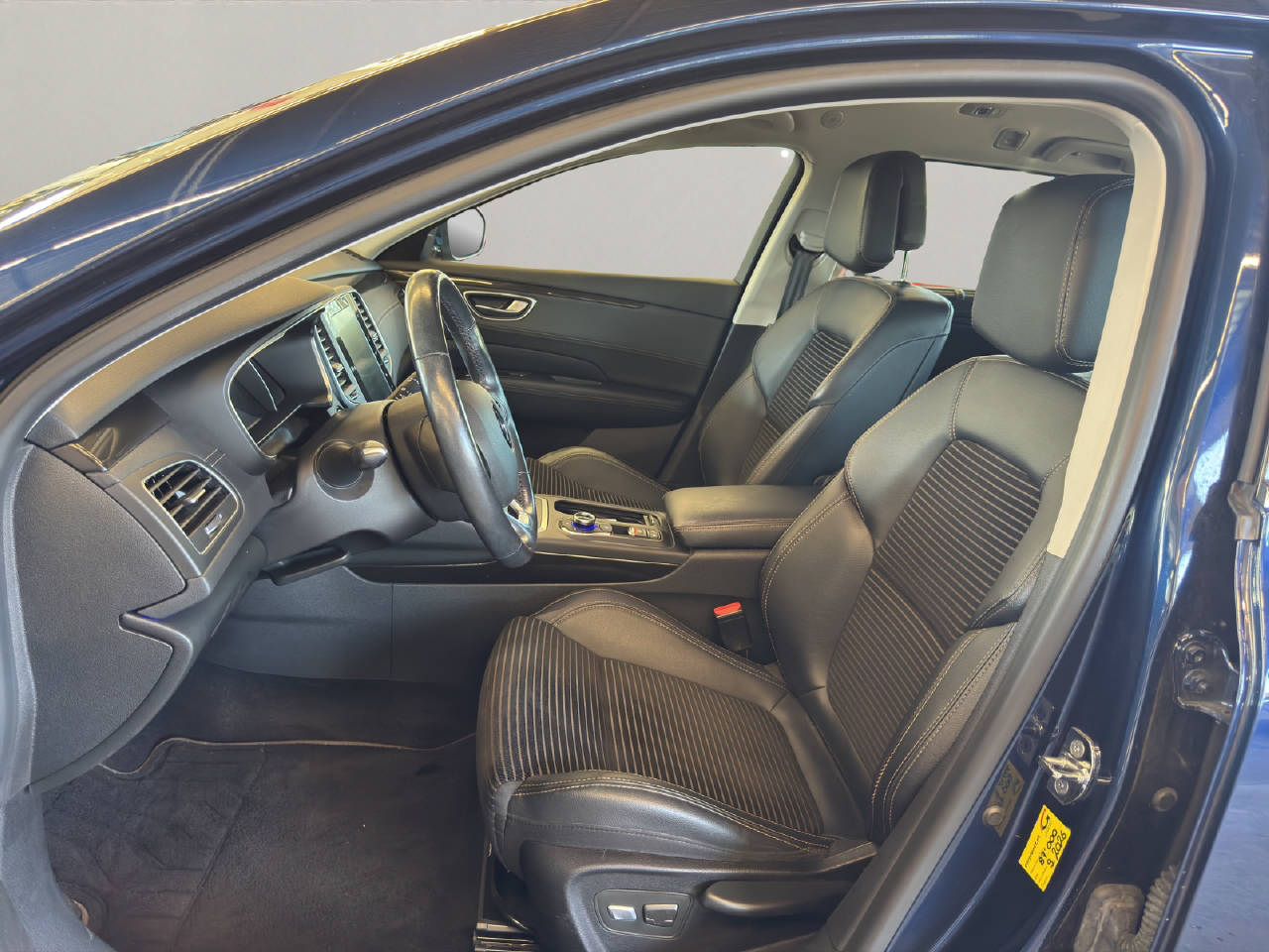 RENAULT Talisman Grandtour Intens TCe 225 EDC PF-image-4