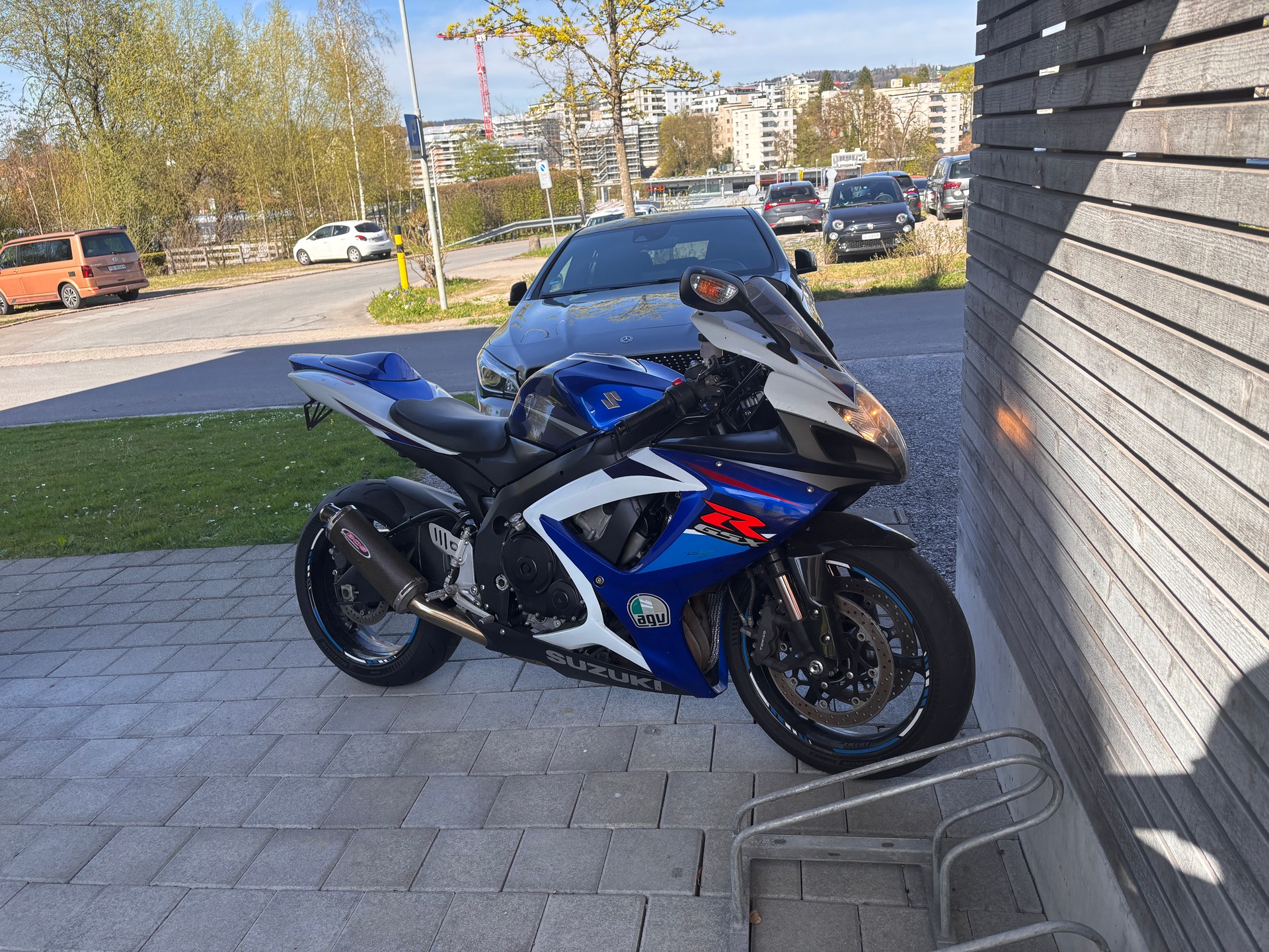 SUZUKI GSX-R 750-image-0