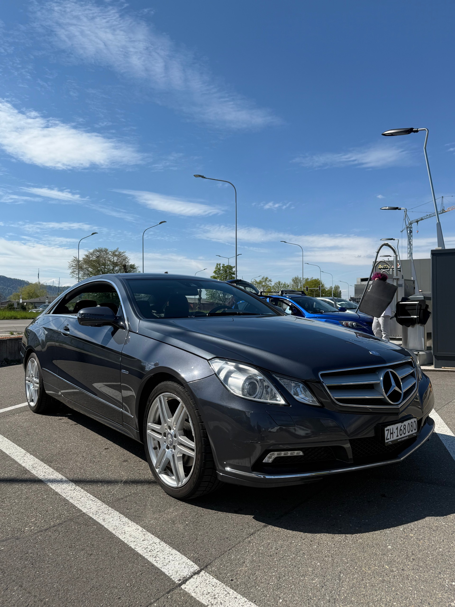 MERCEDES-BENZ E 350 CGI BlueEfficiency 7G-Tronic-image-1