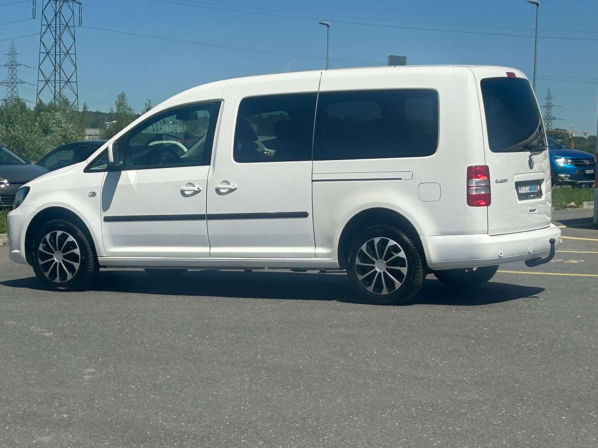 VW Caddy Maxi 1.6 TDI CR Trendline DSG-image-14