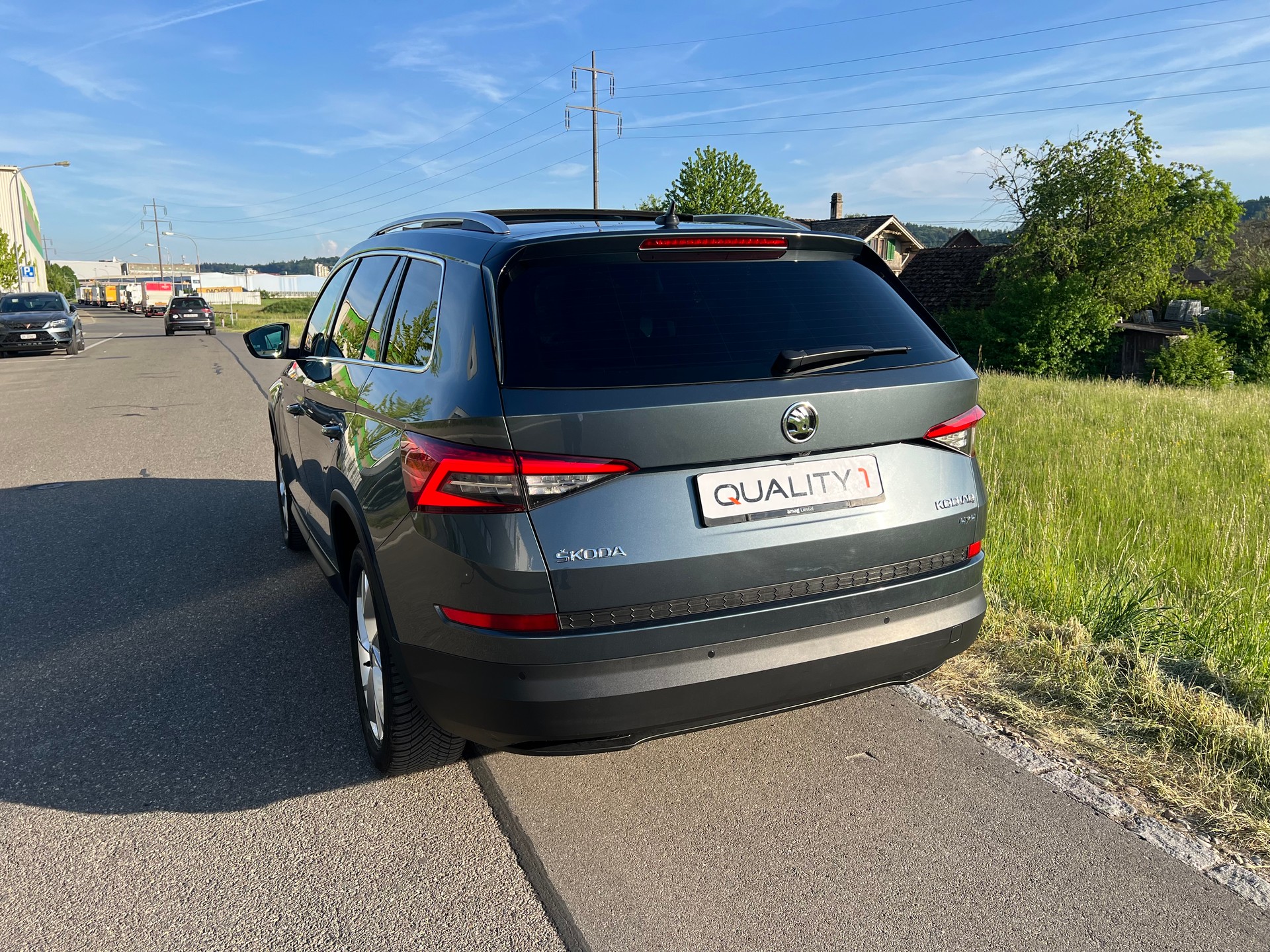 SKODA Kodiaq 2.0 TDI CR Style 4x4 DSG -7 PLÄTZER-image-13