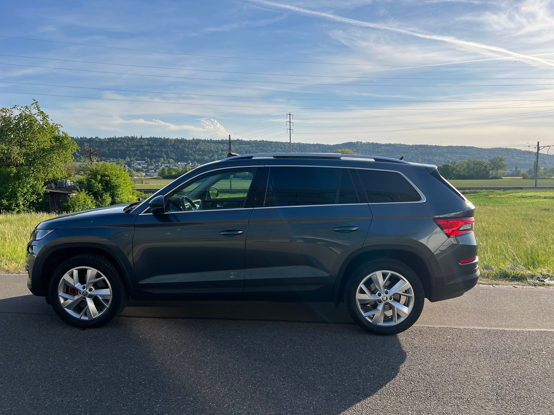 SKODA Kodiaq 2.0 TDI CR Style 4x4 DSG -7 PLÄTZER-image-11