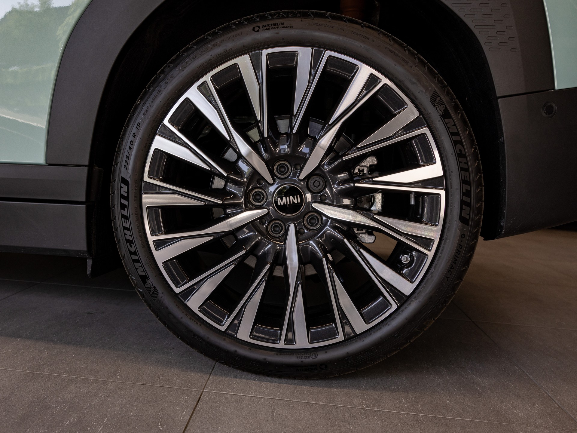 MINI Aceman SE I MINI Days Offer-image-5