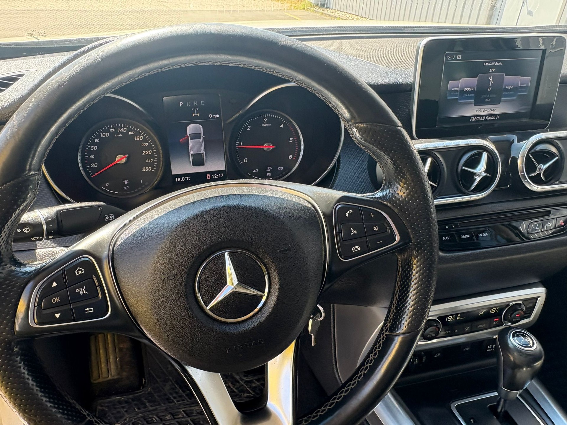 MERCEDES-BENZ X 250 d 4MATIC Pure A Doppel Cab.-image-4