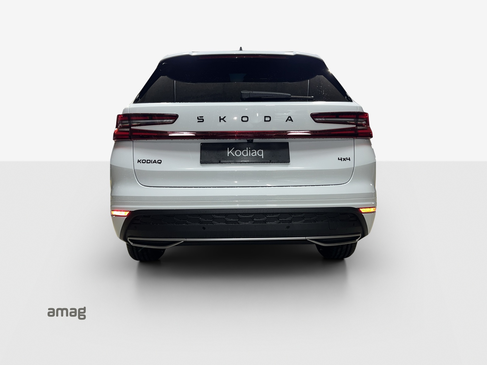SKODA Kodiaq 2.0 TSI Sportline 4x4-showroom-element-3