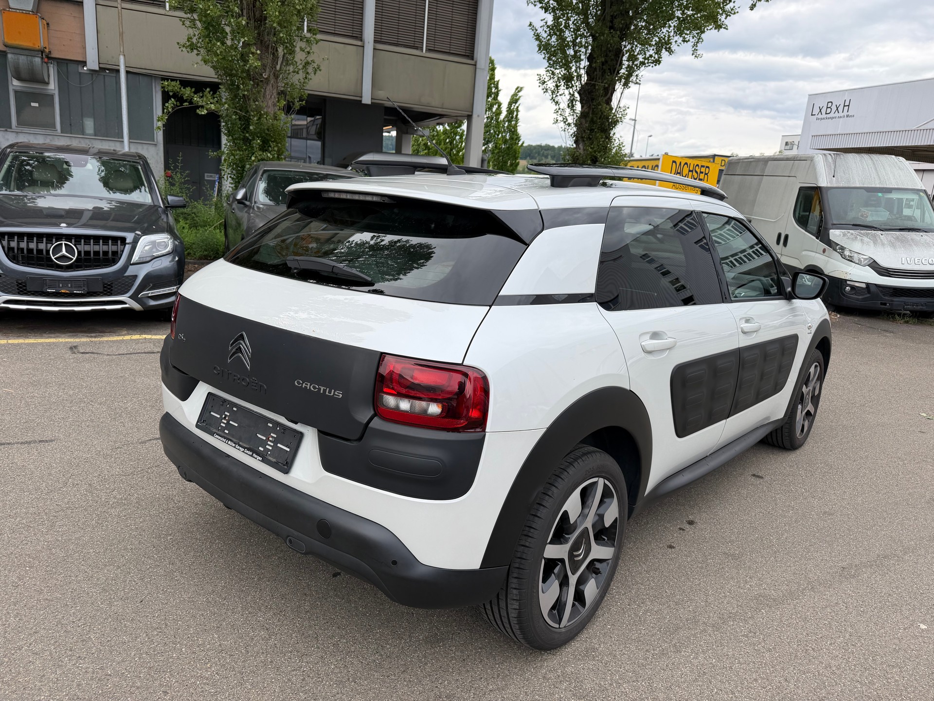 CITROEN C4 Cactus 1.6 BlueHDi Feel-image-5
