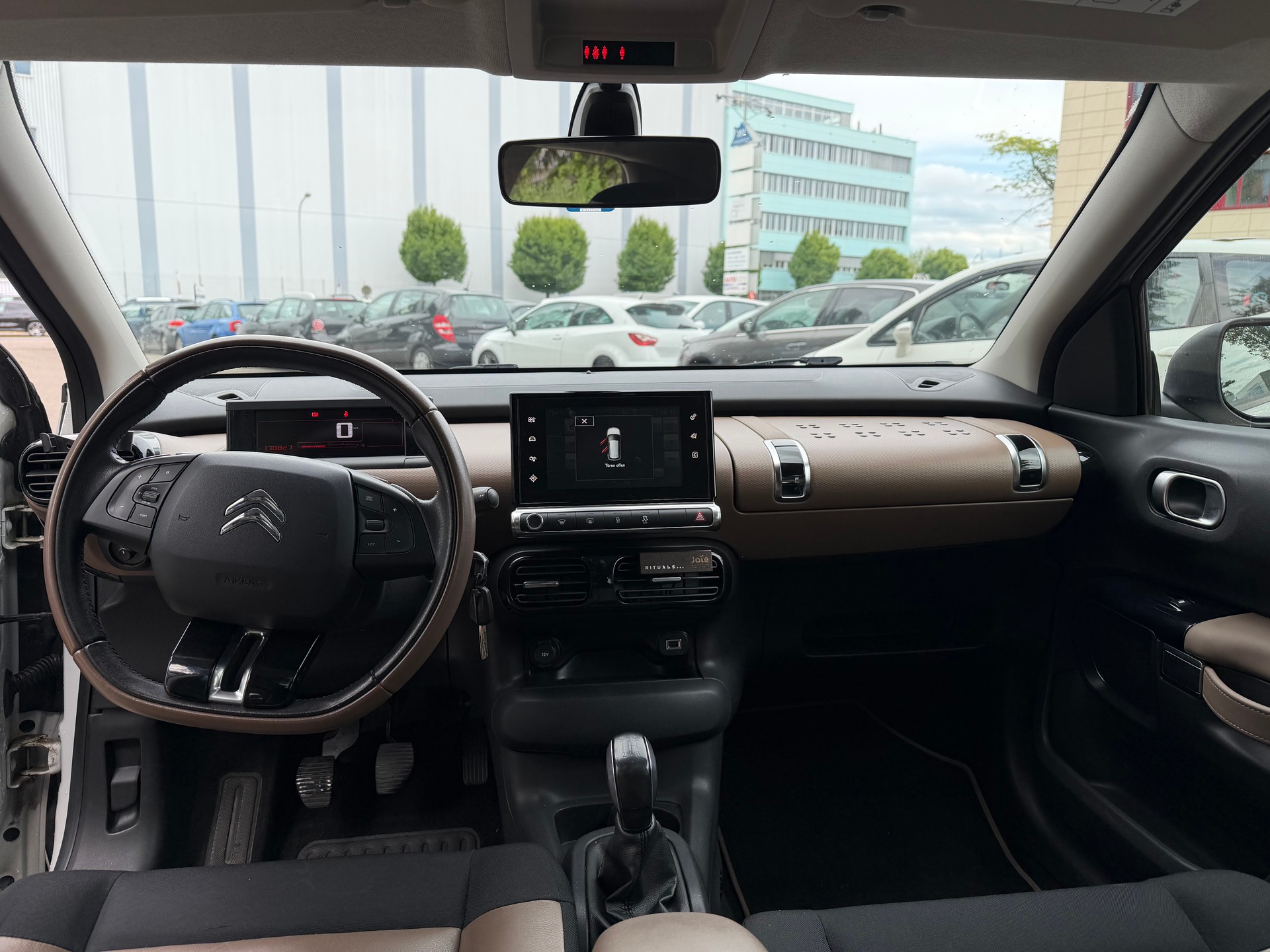 CITROEN C4 Cactus 1.6 BlueHDi Feel-image-10