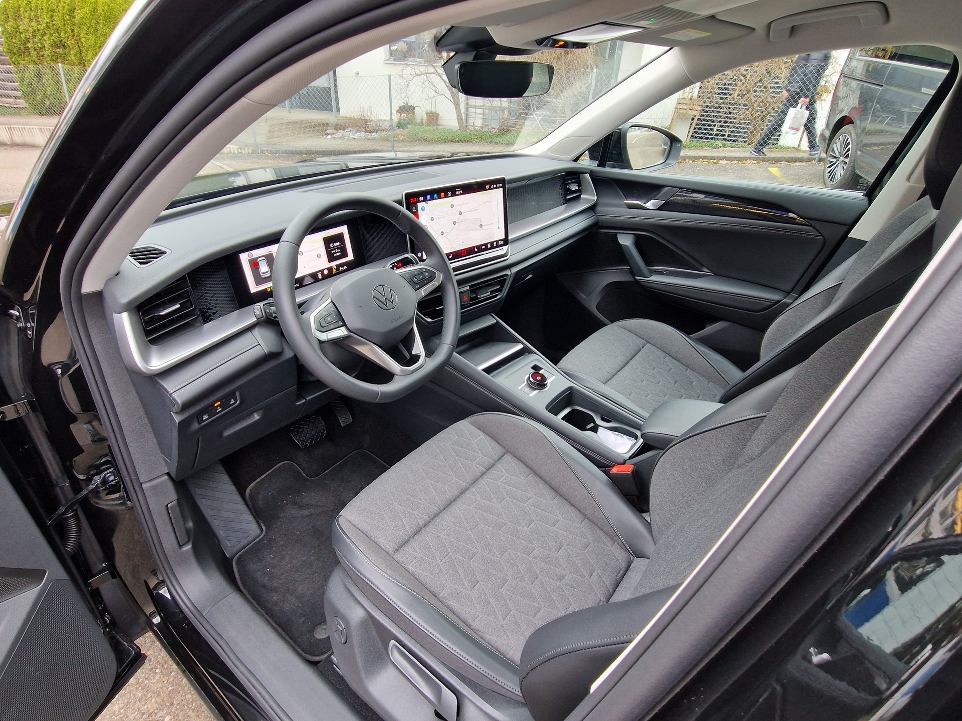 VW VW Tayron 2.0 TDi SCR Life 4Motion 7-Plätzer DSG-Automat-image-8