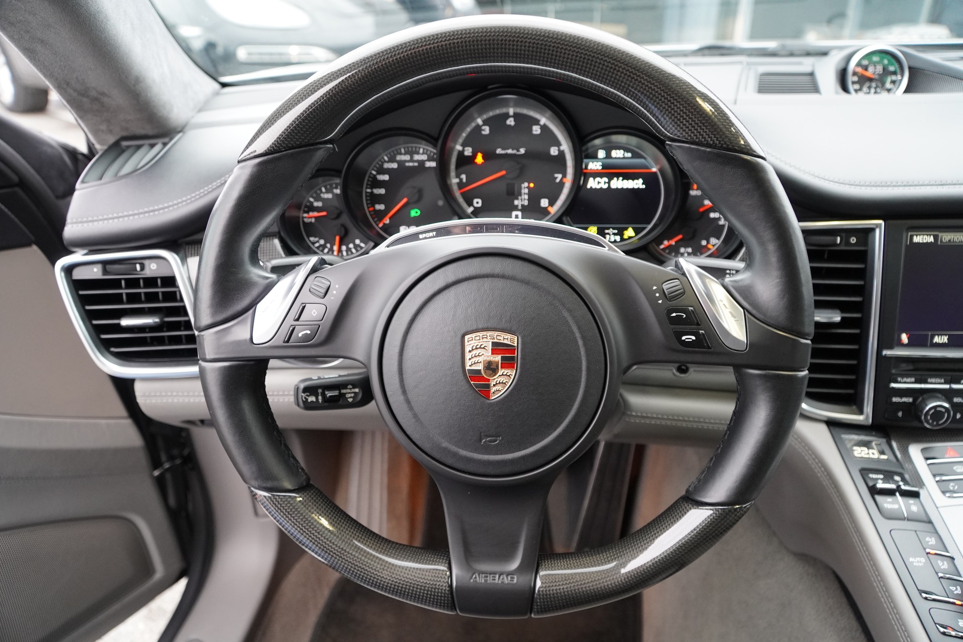 PORSCHE Panamera Turbo S 4.8 PDK-image-14