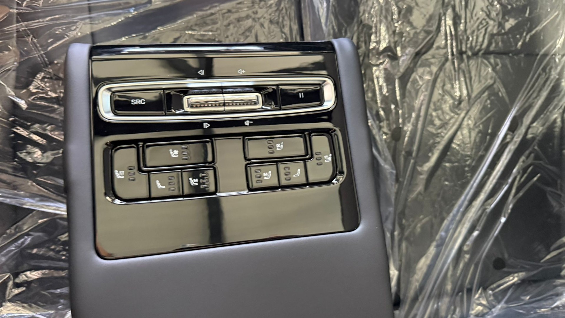 BAIC X75 1.5 Premium-!! 7 Jahre Garantie !!-image-22