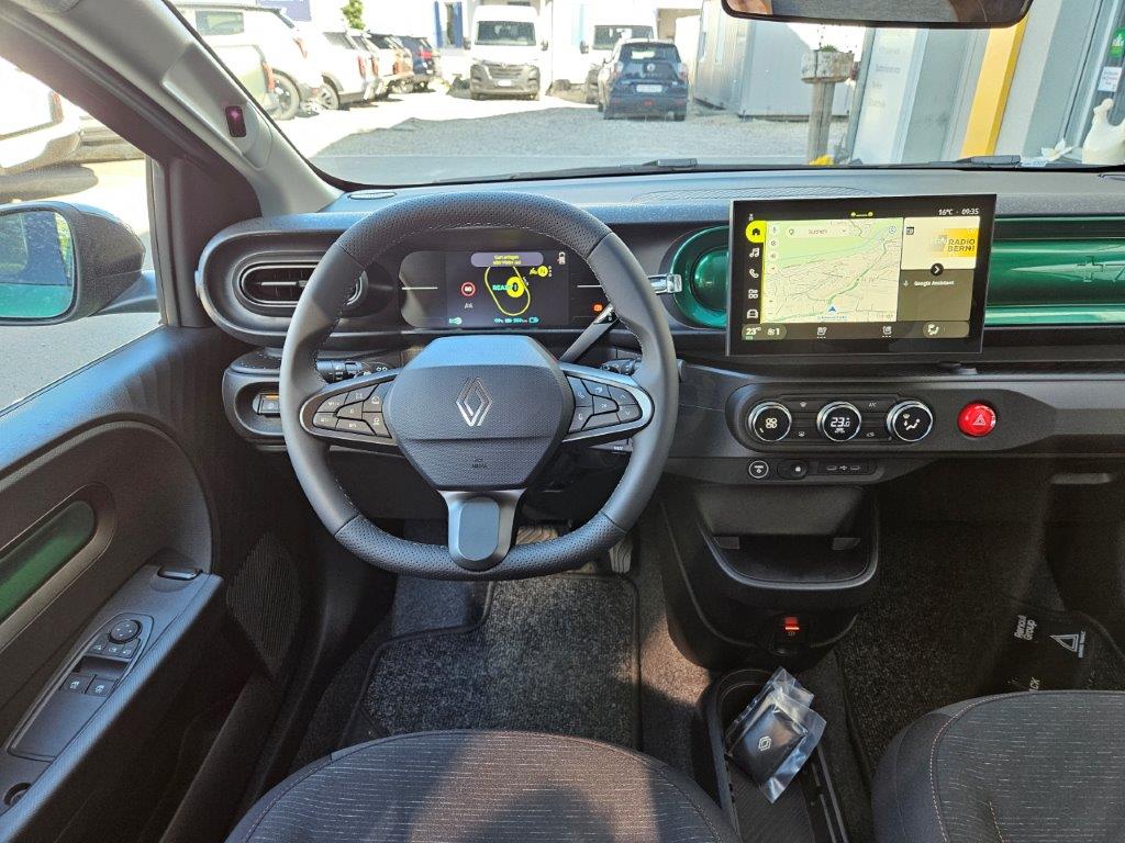 RENAULT Twingo E-Tech Urban Range techno-image-9