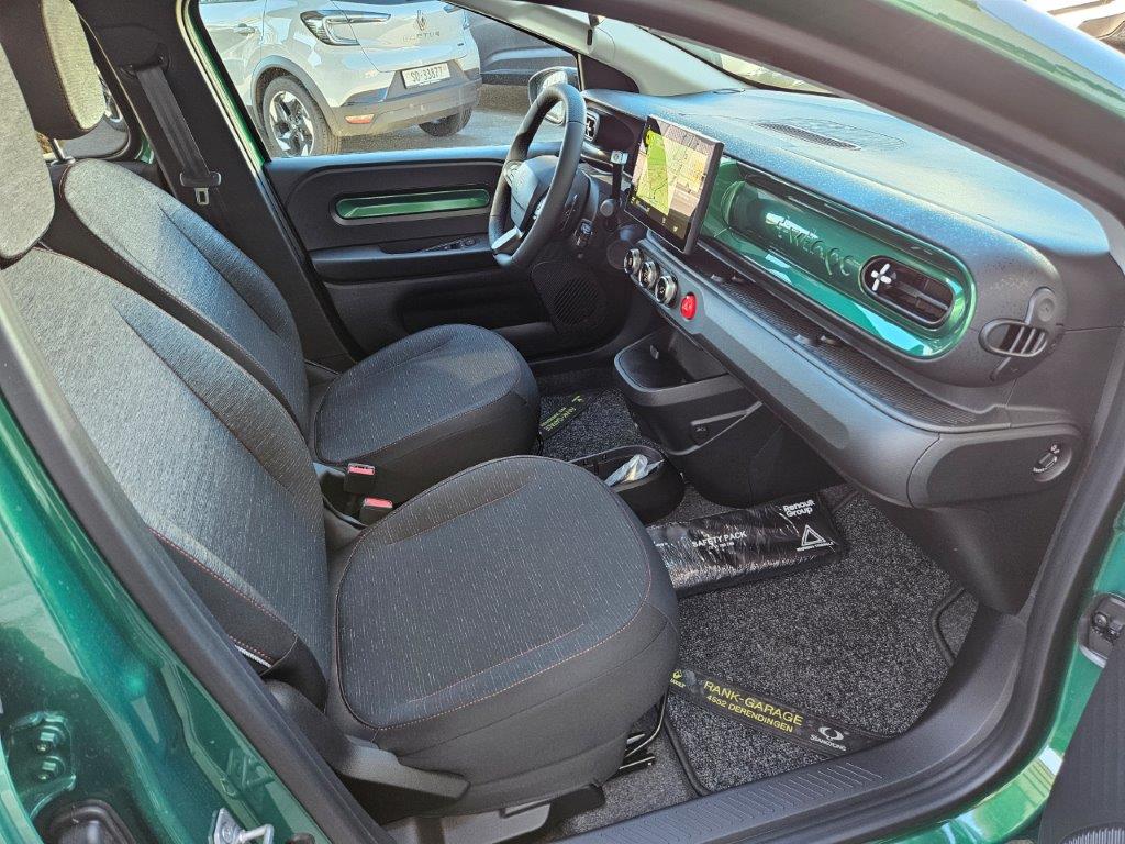 RENAULT Twingo E-Tech Urban Range techno-image-15