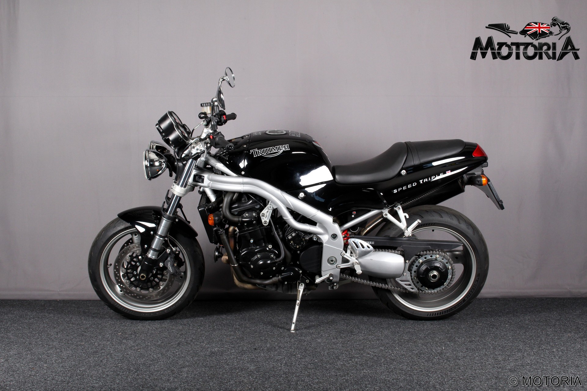 TRIUMPH Speed Triple 955-image-2