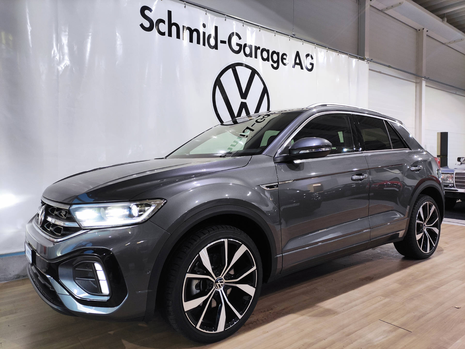 VW T-Roc 2.0 TSI R-Line DSG 4motion-showroom-element-1