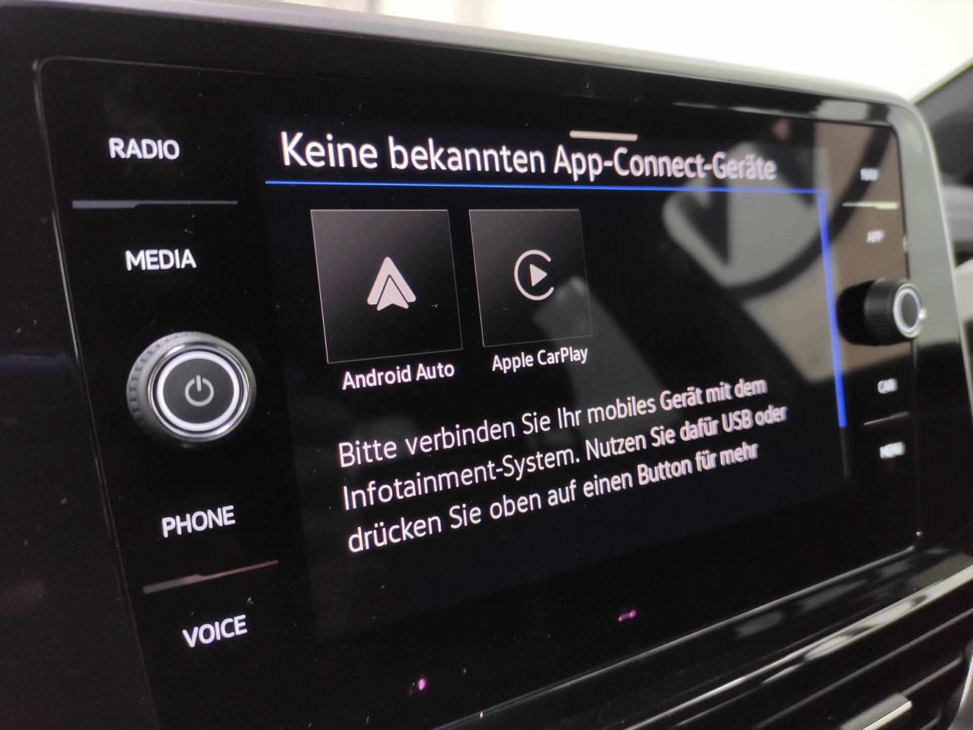 VW T-Roc 2.0 TSI R-Line DSG 4motion-image-7