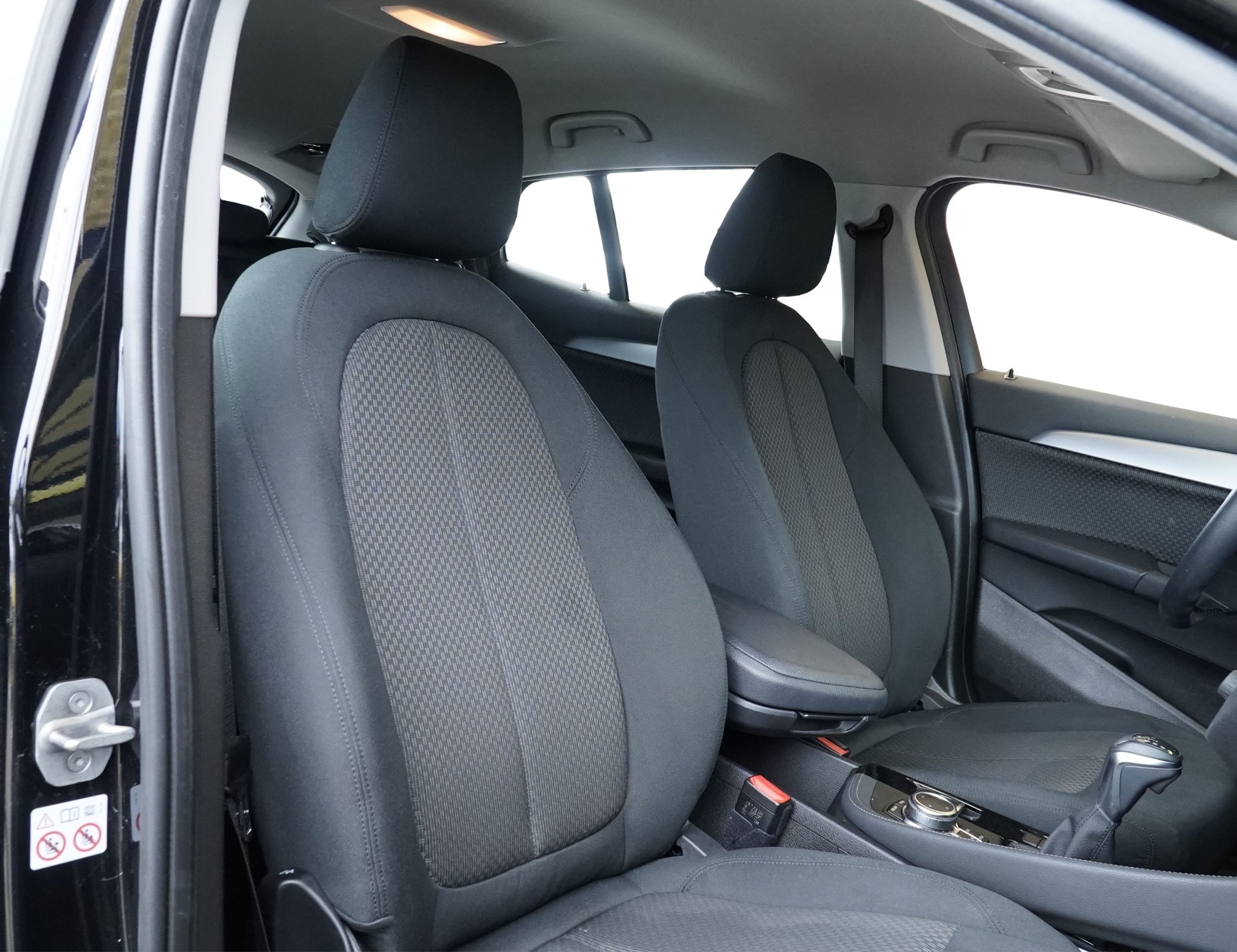 BMW X2 xDrive 25e Steptronic *CH Fahrzeug & Gratis-Service*-image-14