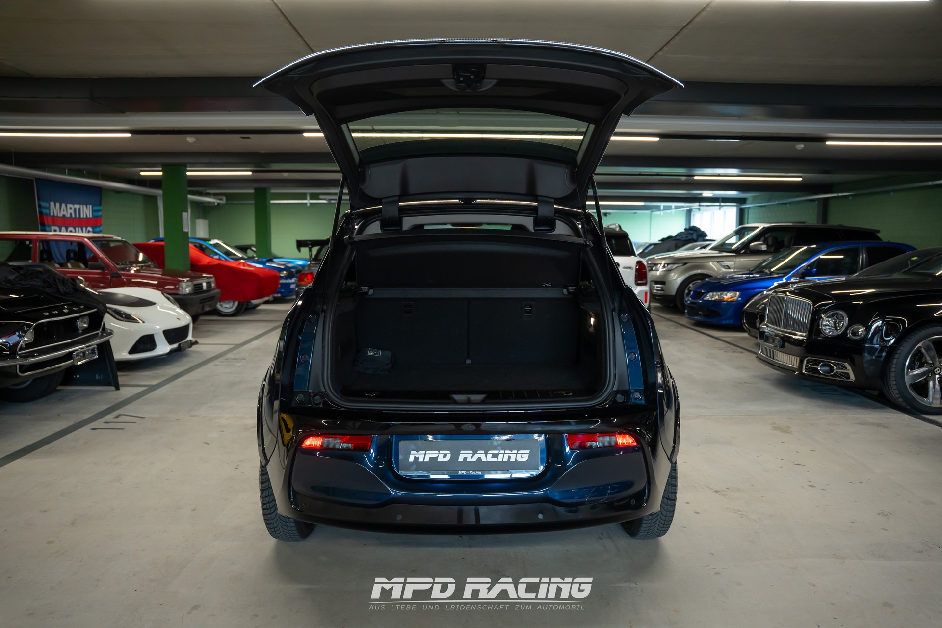 BMW i3s (120Ah)-showroom-element-3