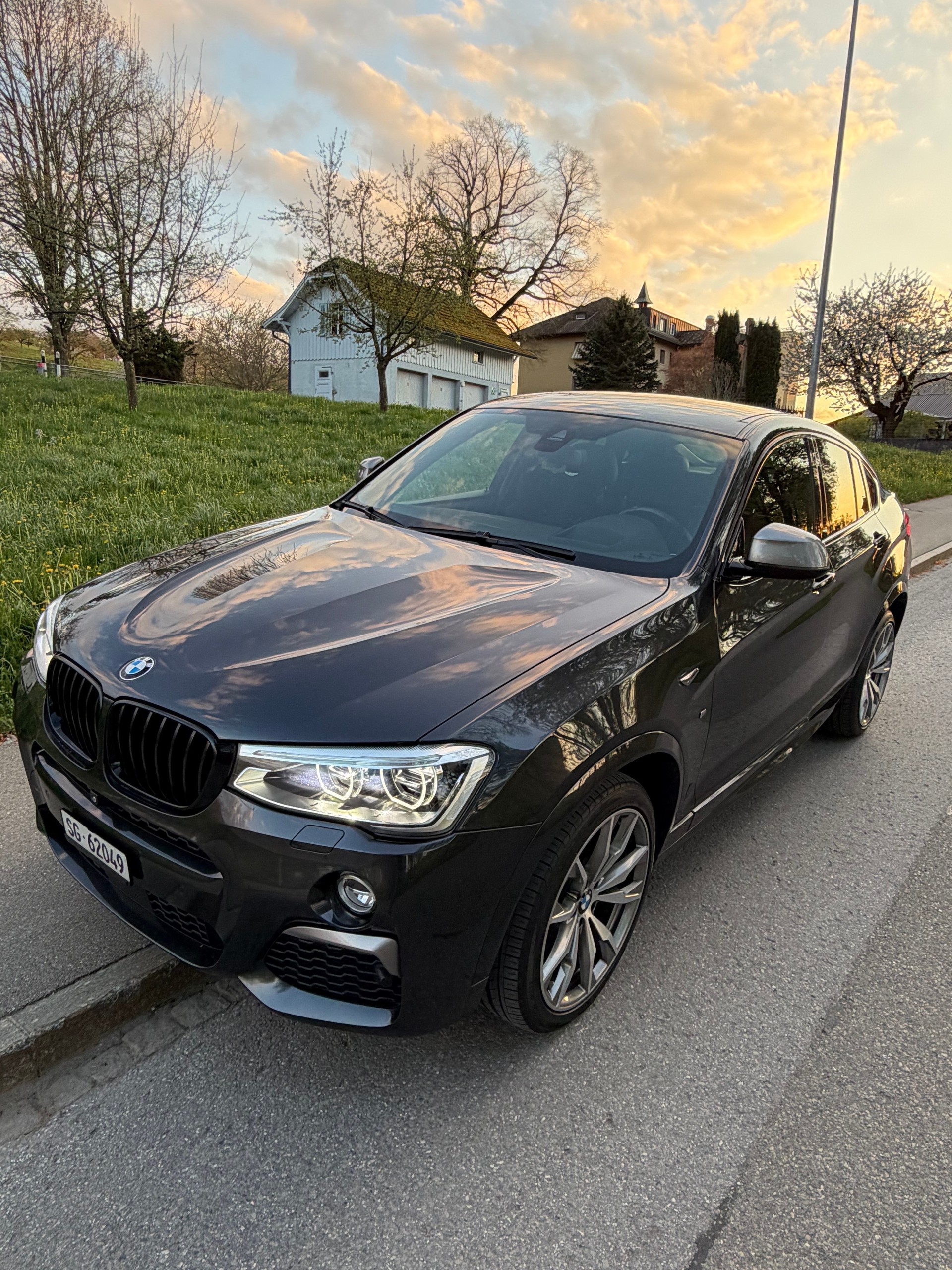 BMW M40i
