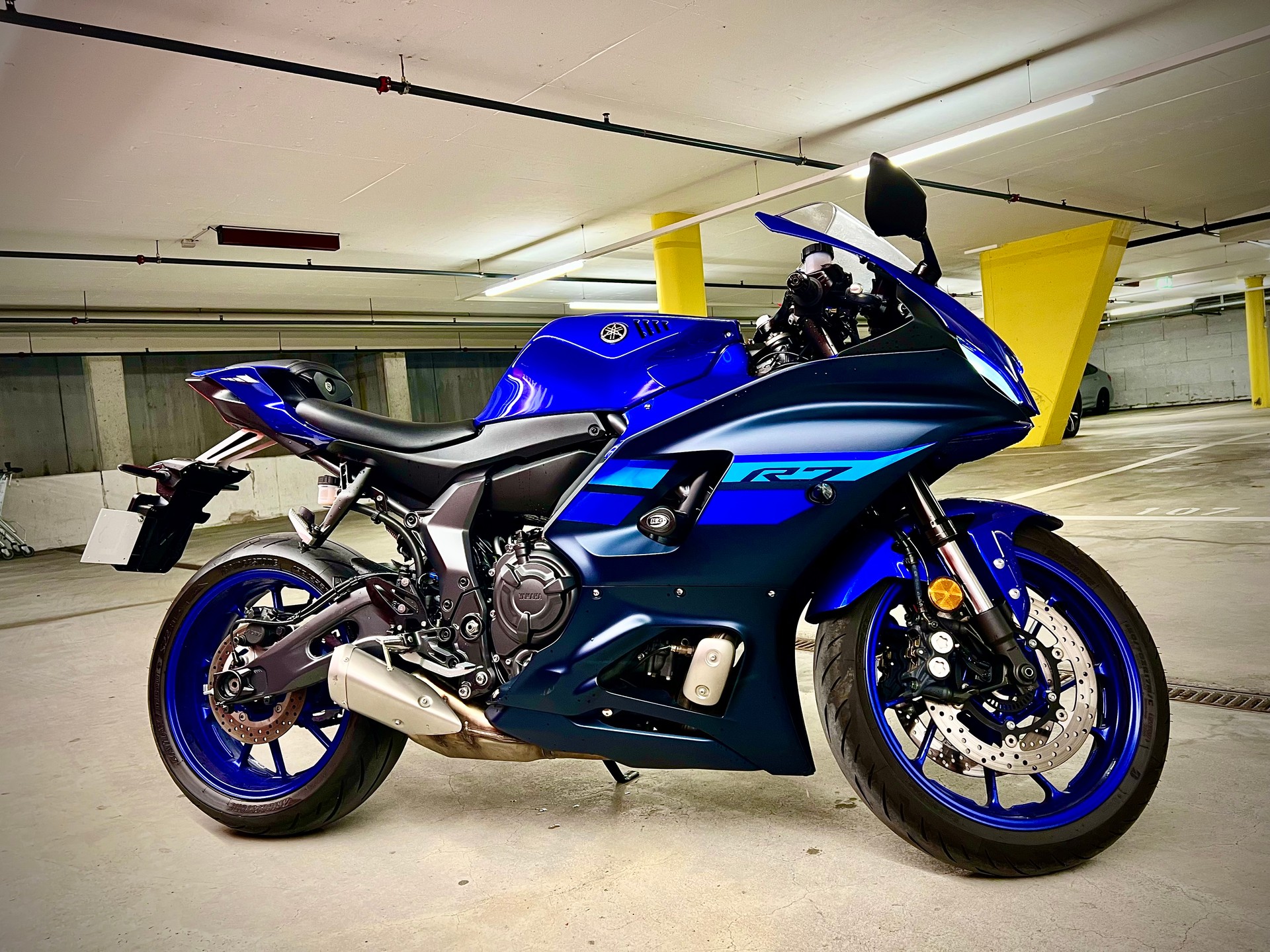 YAMAHA YZF-R7 (35kW)-image-0