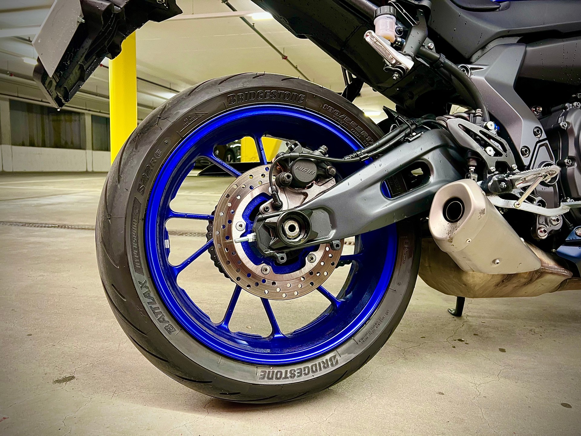 YAMAHA YZF-R7 (35kW)-image-1
