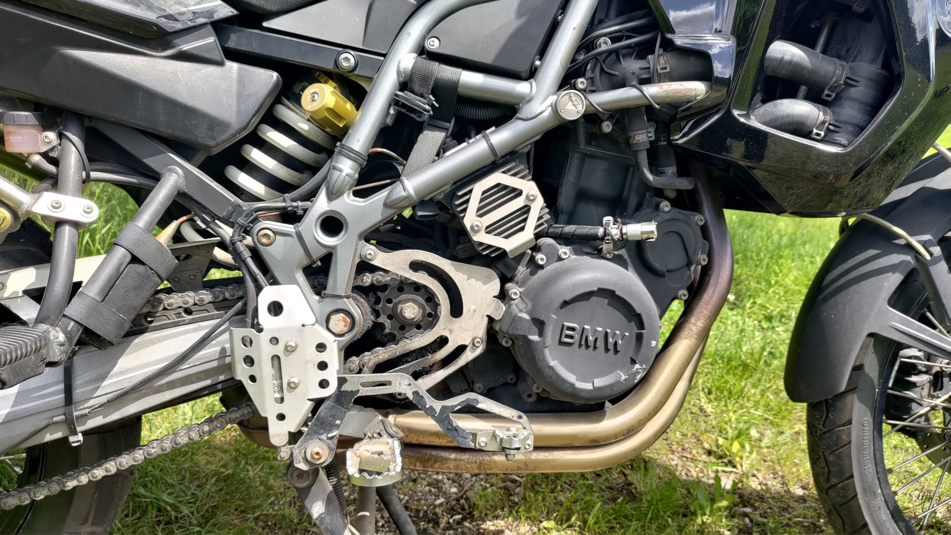 BMW F 800 GS-image-3