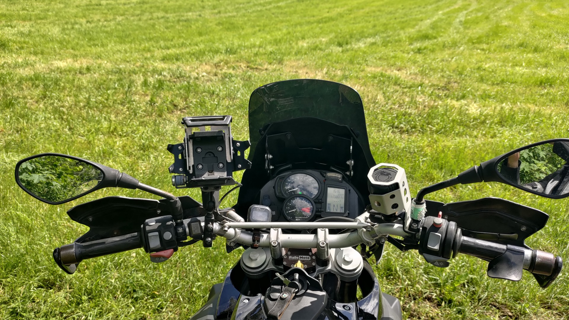 BMW F 800 GS-image-6