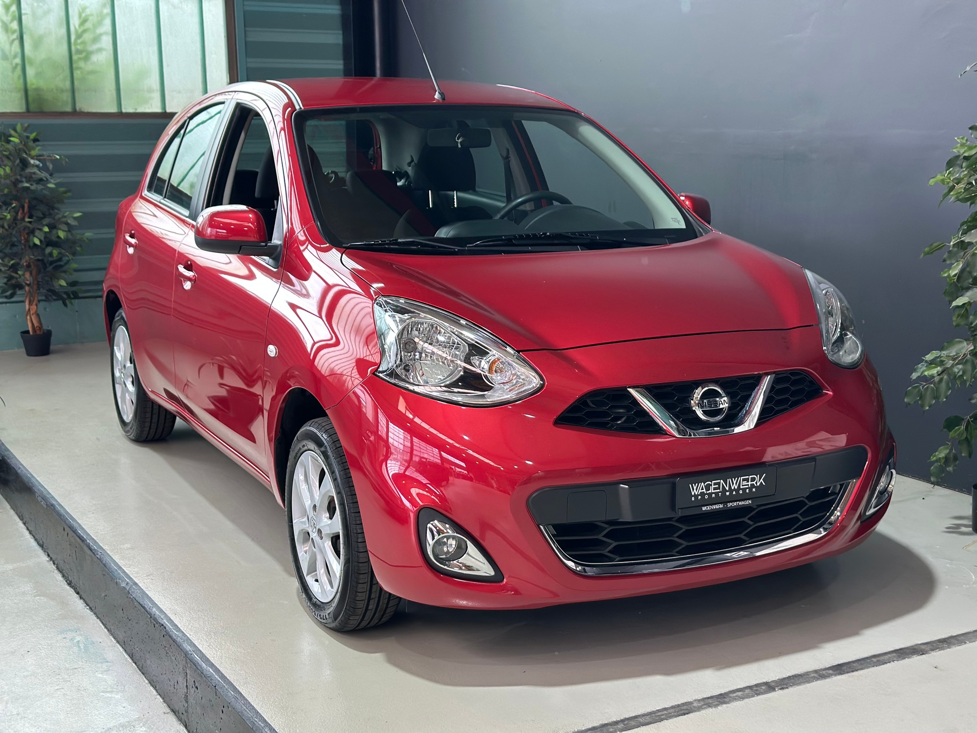 NISSAN Micra 1.2 n-tec CVT