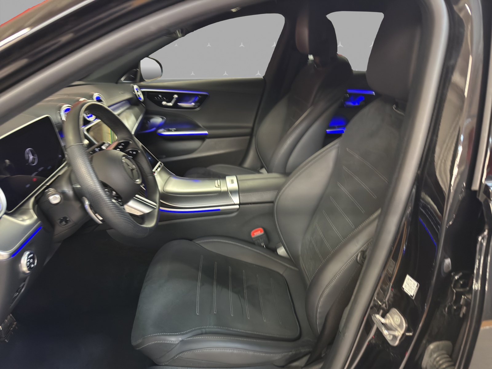 MERCEDES-BENZ C 200 4M - AMG / 360 Grad Kamera / Digital Light / Soundsystem-image-7