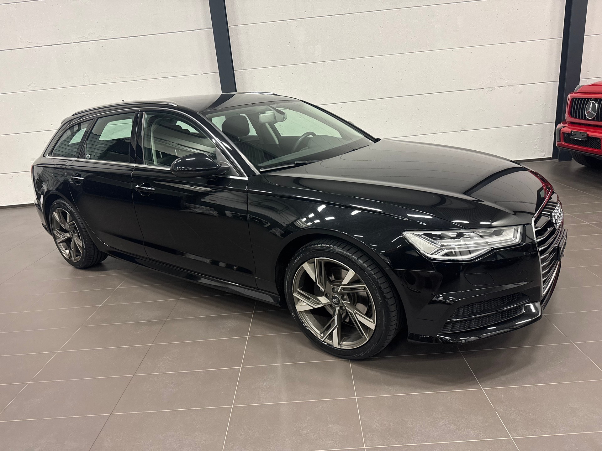AUDI A6 Avant 1.8 TFSI-showroom-element-3