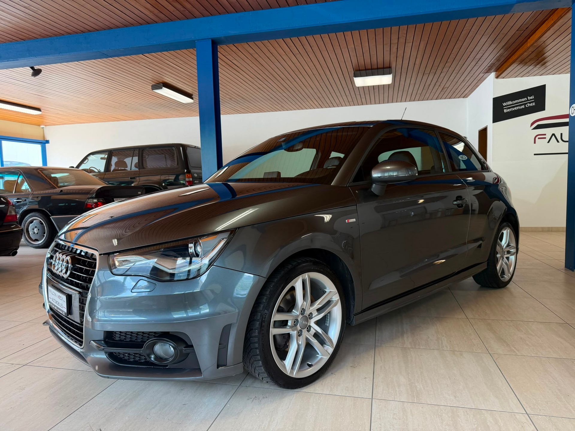 AUDI A1 1.4 TFSI Ambition S-tronic S LINE-showroom-element-2