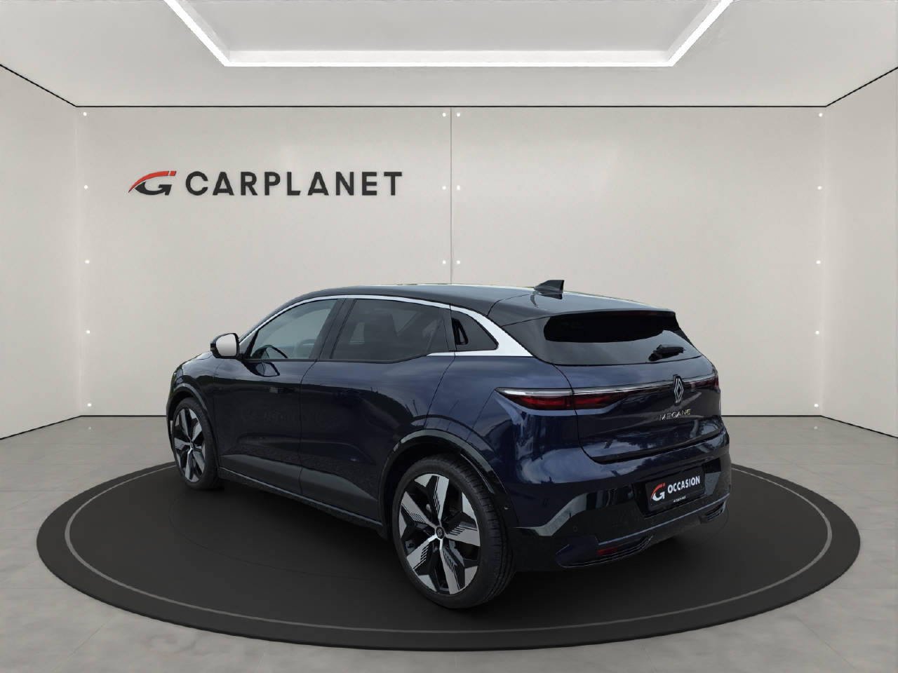 RENAULT Mégane E-Tech techno-showroom-element-3