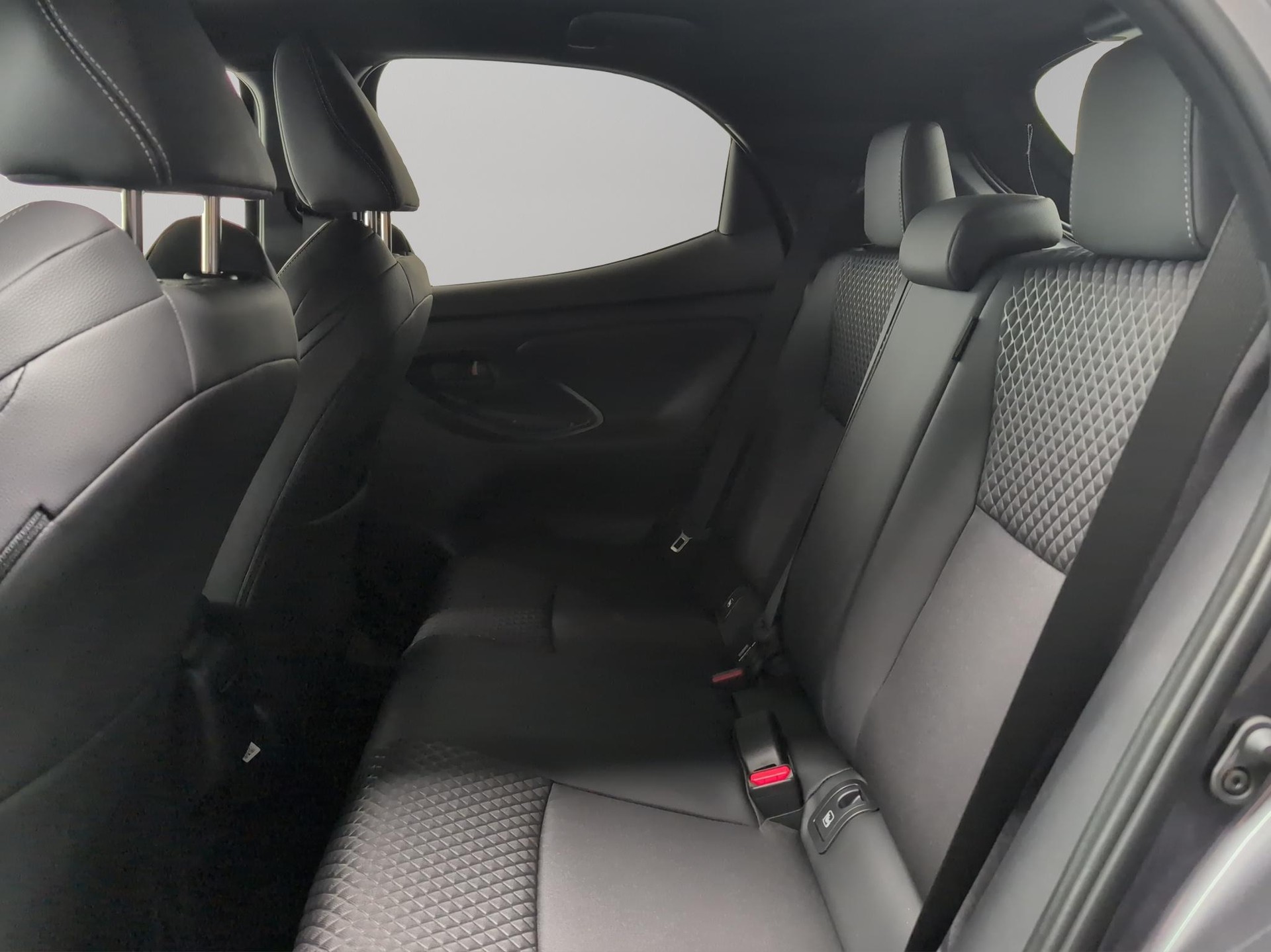 MAZDA 2 1.5 Hybrid Homura-image-6