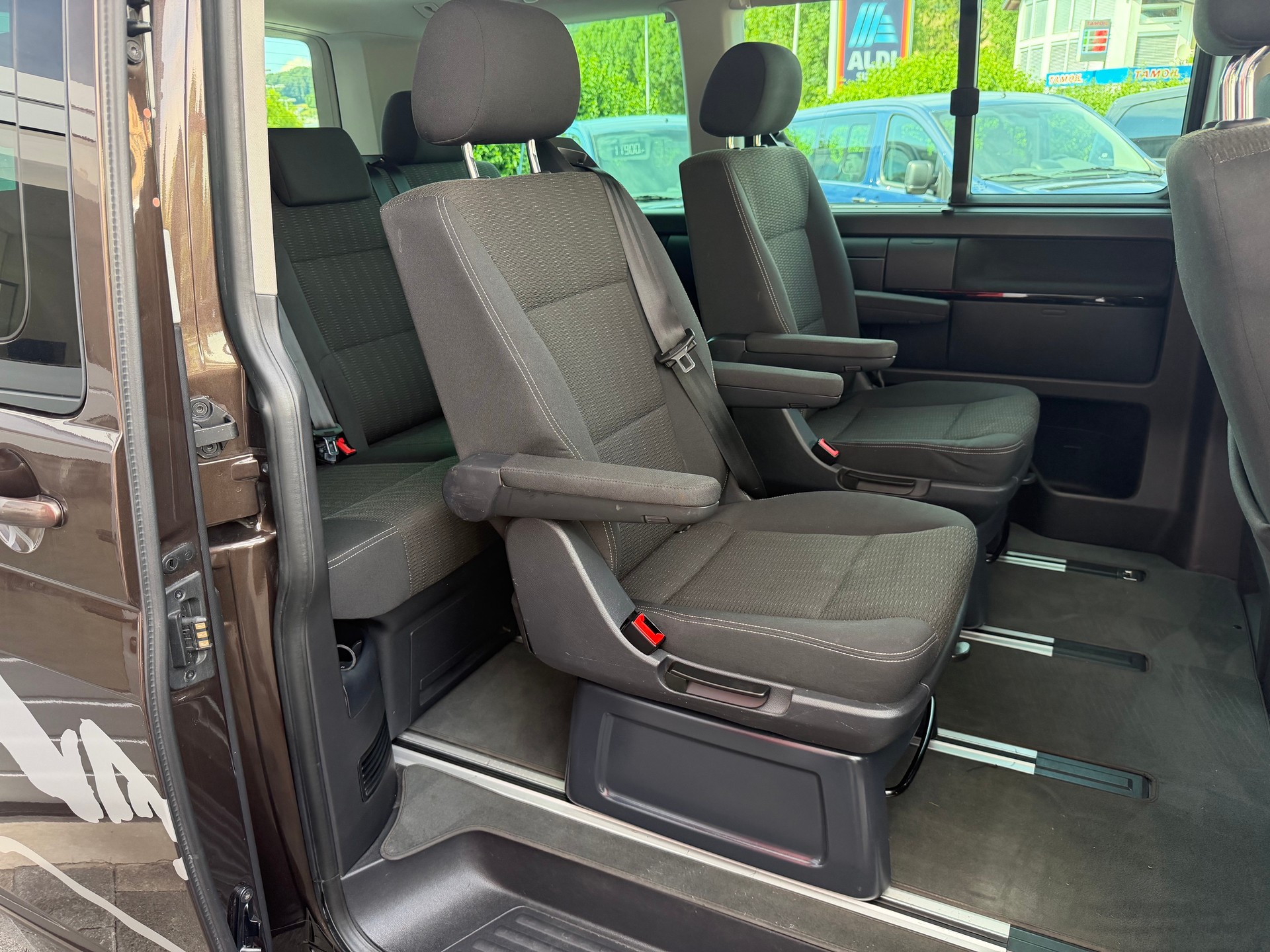 VW T6 Multivan 2.0 Bi-TDI Comfortline 4Motion-image-7