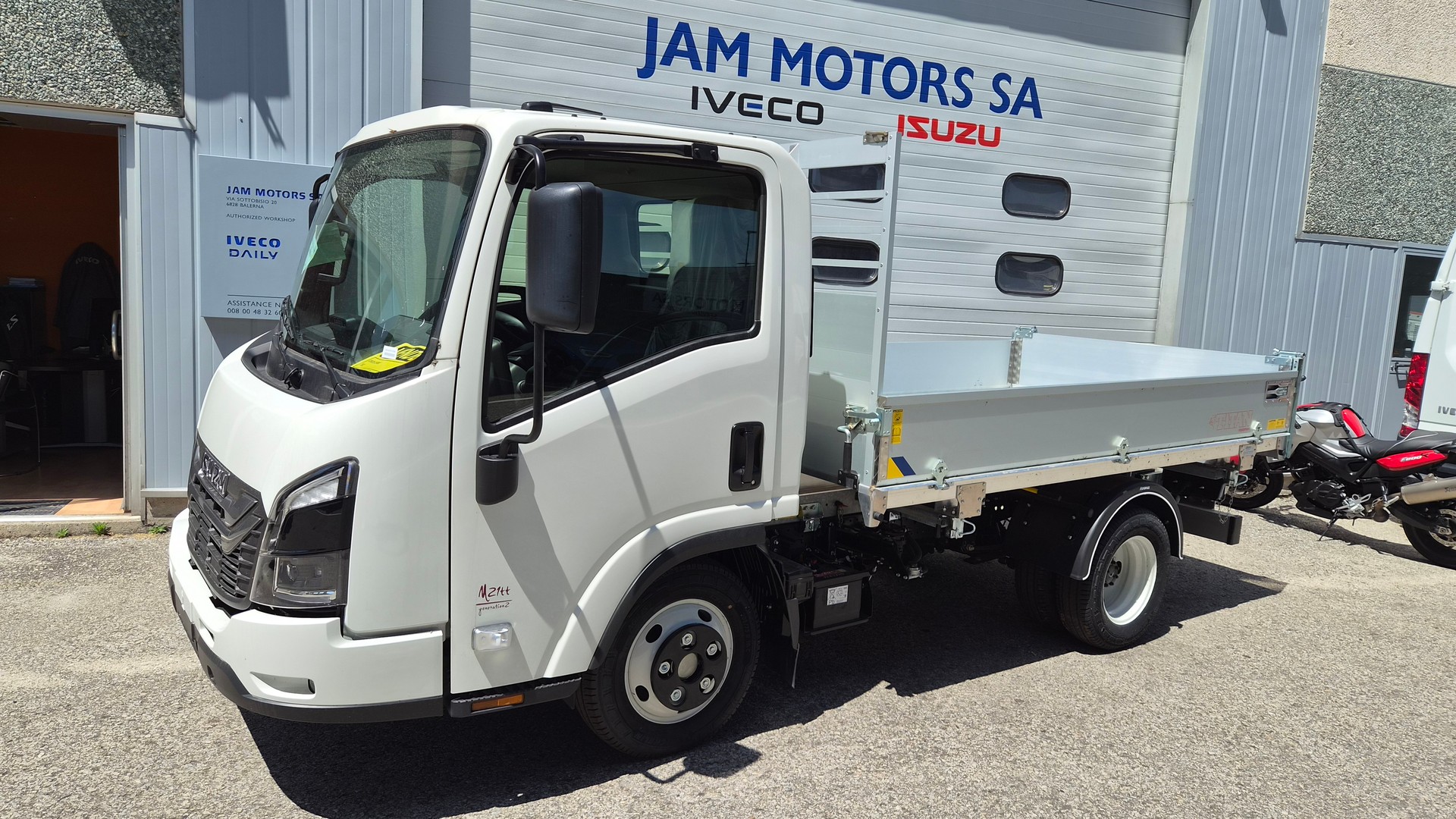 ISUZU TT