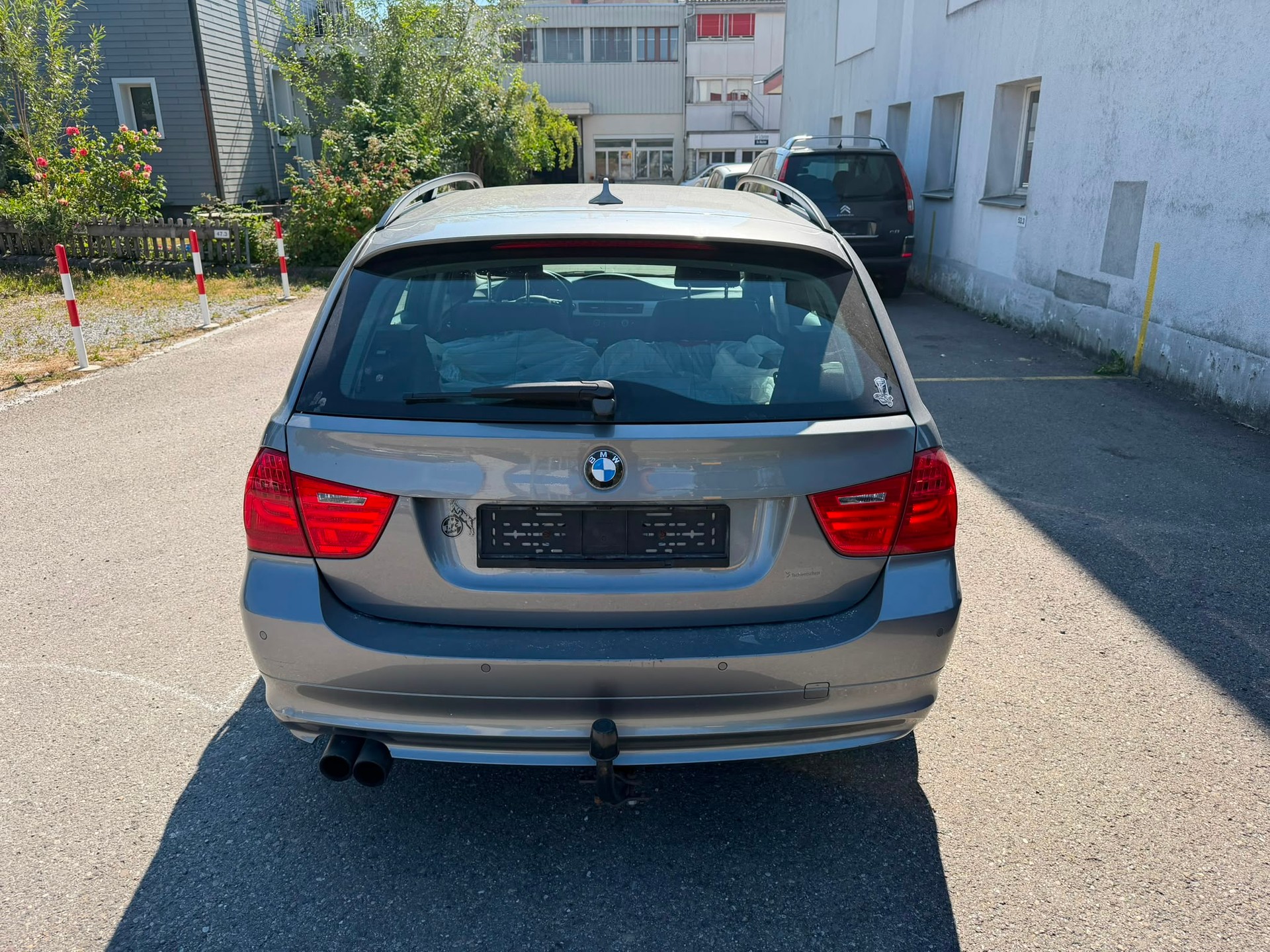 BMW 325i Touring Steptronic-image-12