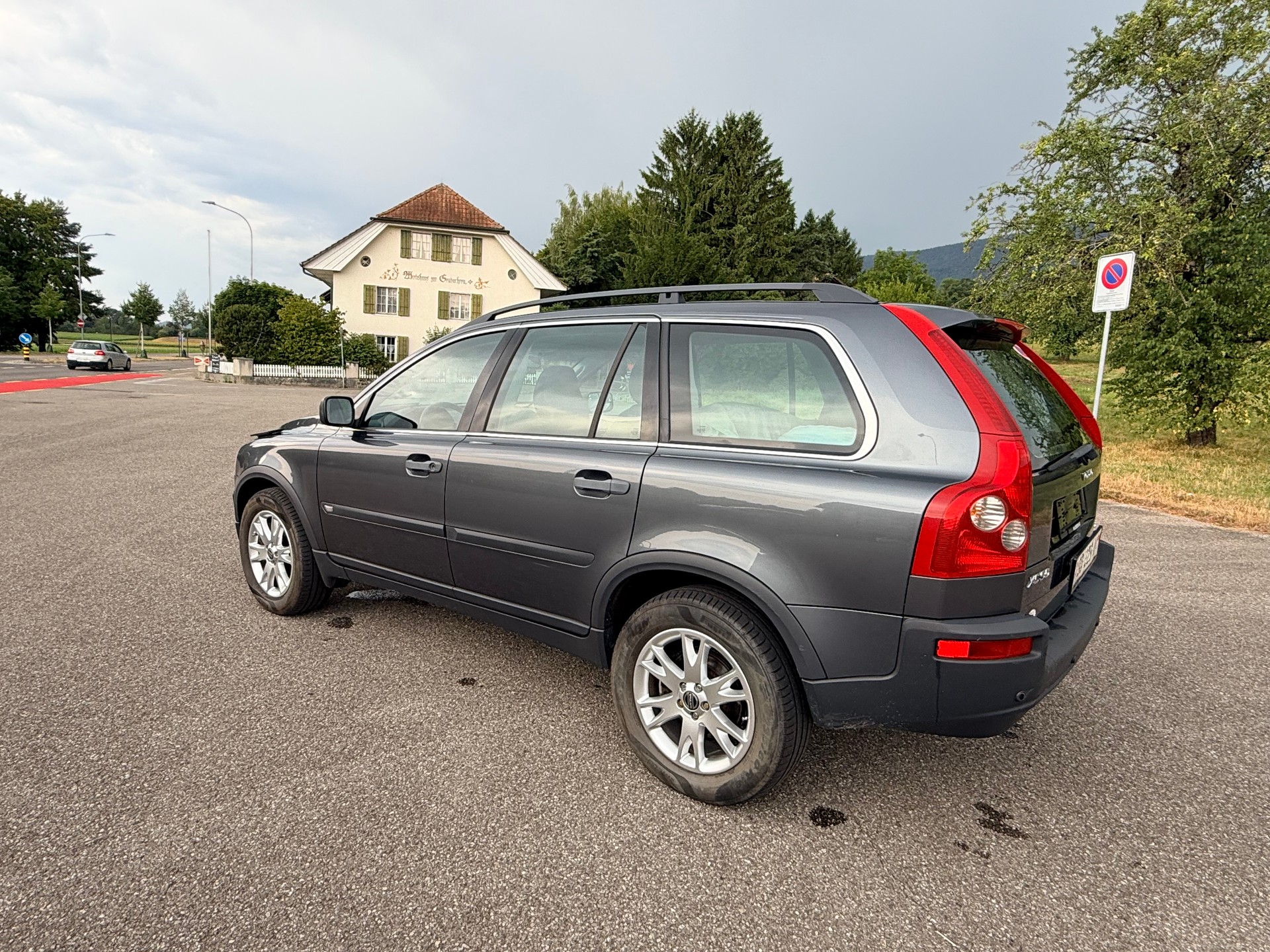 VOLVO XC90 2.5T AWD Summum-image-6