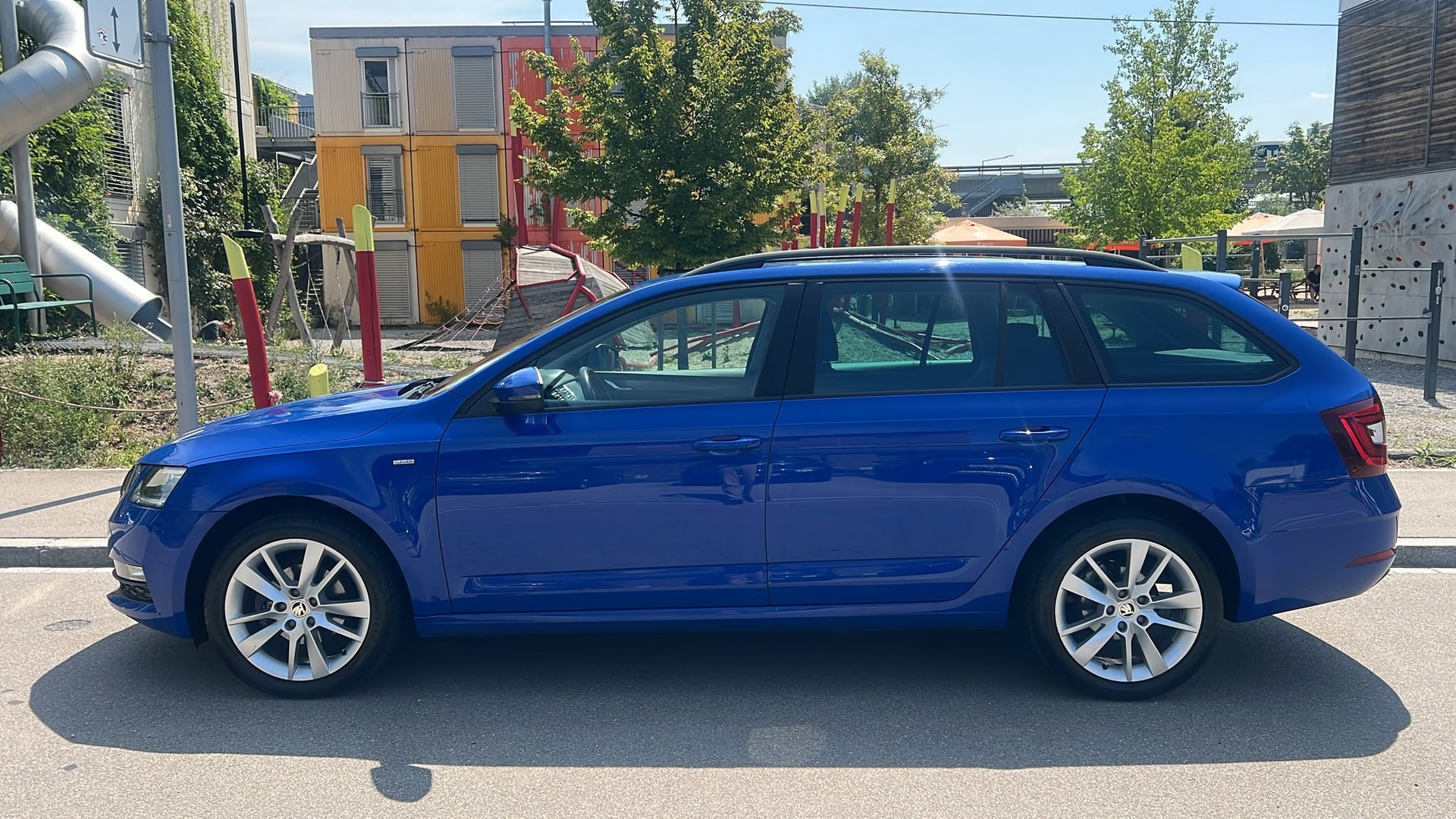 SKODA Octavia Combi 1.6 TDI Clever-showroom-element-3