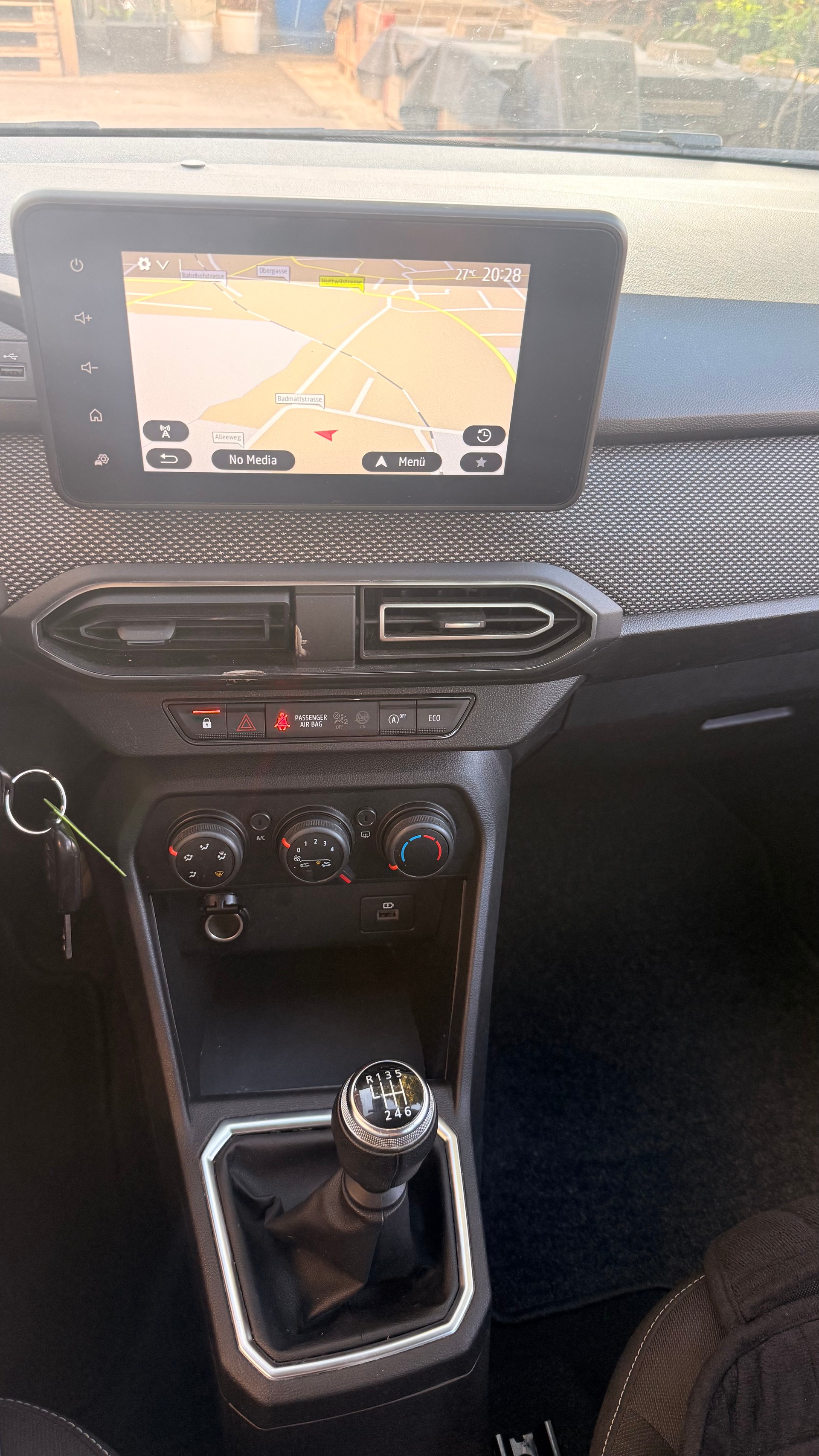 DACIA Sandero TCe 90 Comfort-image-10