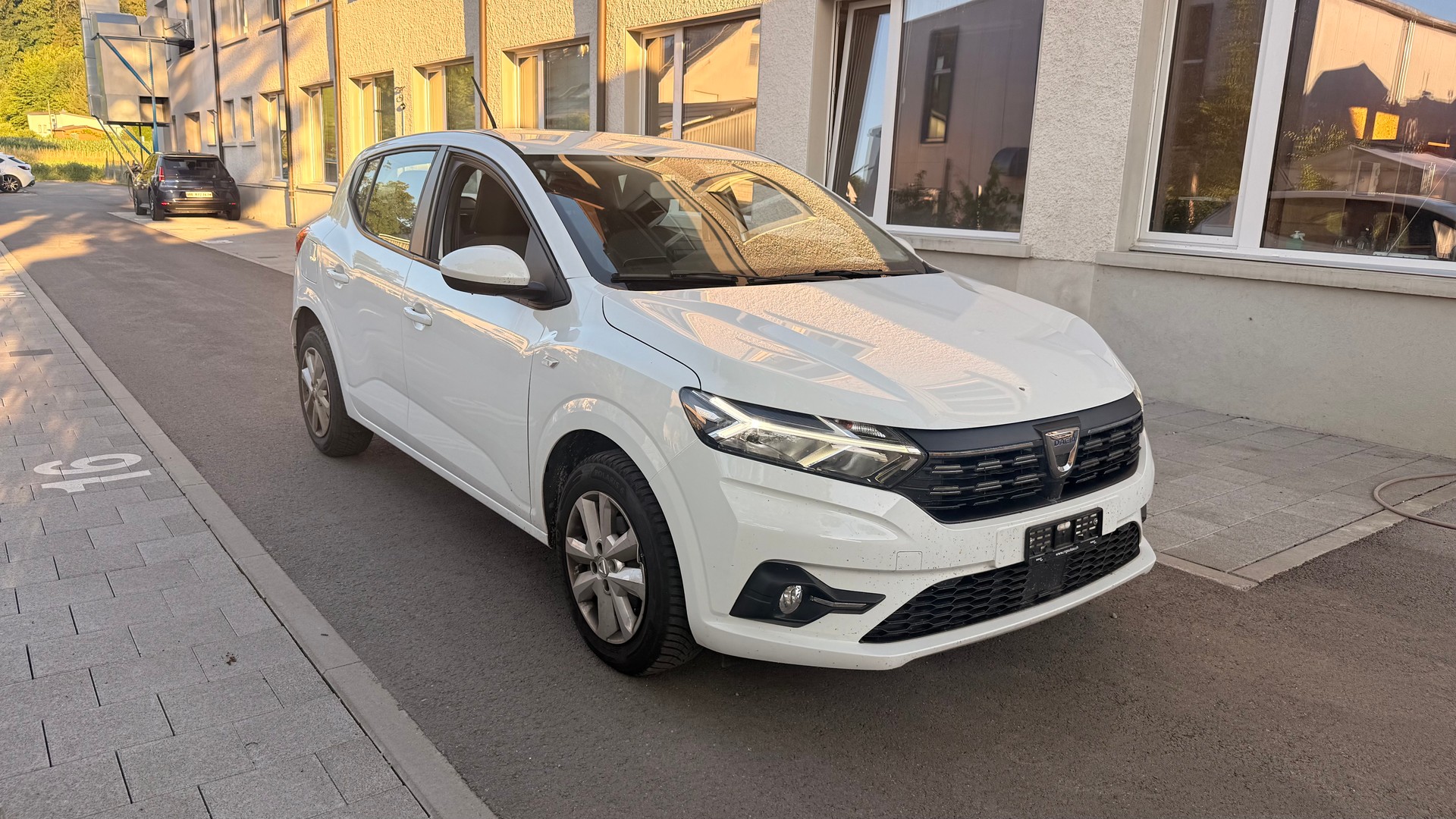 DACIA Sandero TCe 90 Comfort-image-13