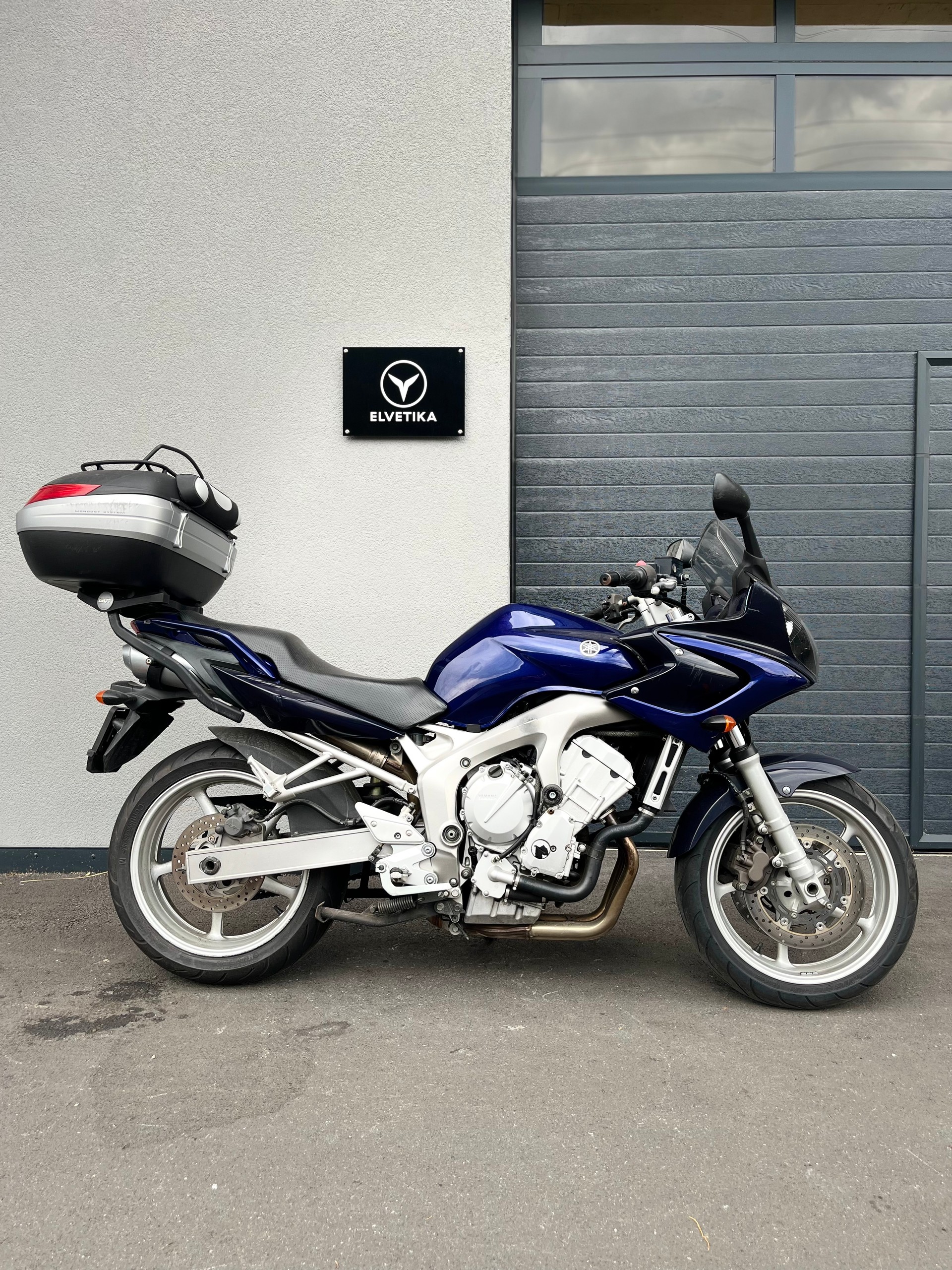 YAMAHA FZ6 Fazer (25kW)-image-0