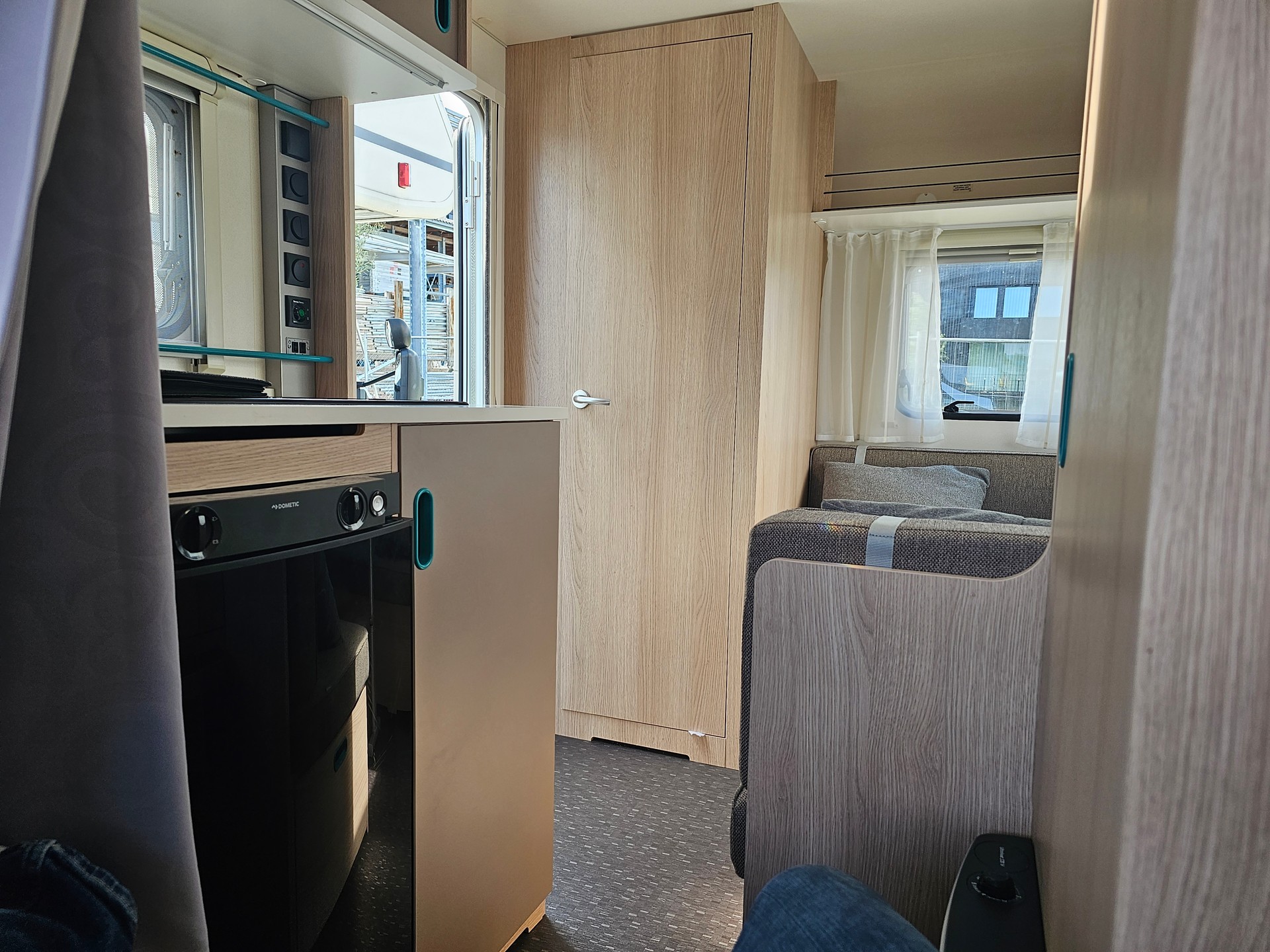 ADRIA Aviva E 400 PS-image-7