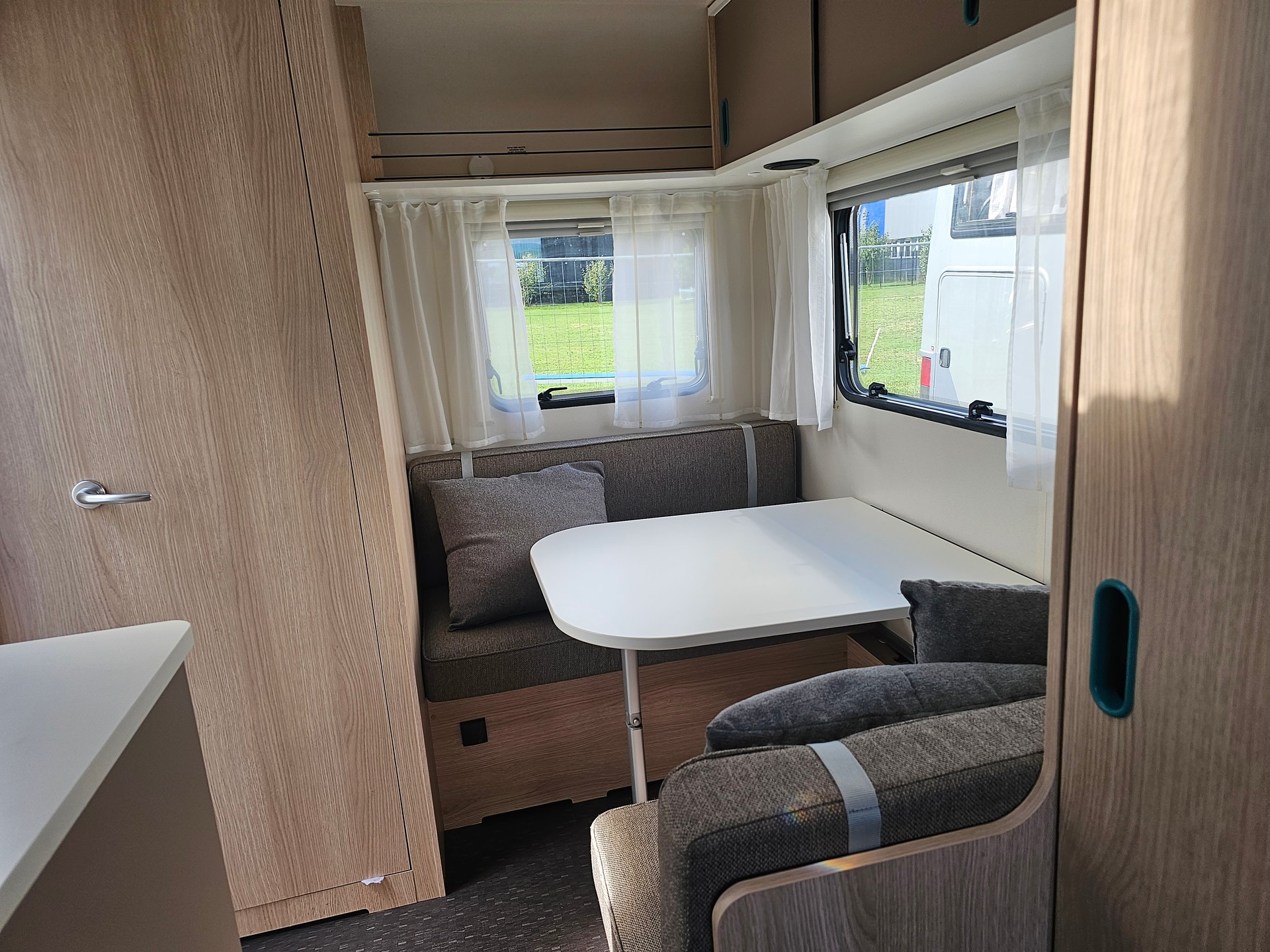 ADRIA Aviva E 400 PS-image-9